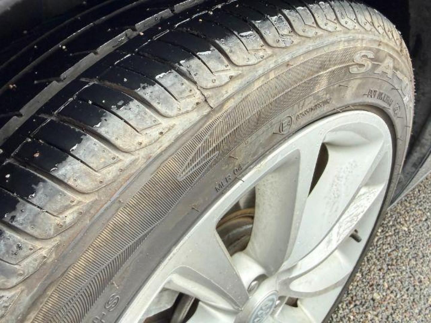 2013 BLACK /BEIGE Buick Verano (1G4PP5SKXD4) with an 24L I4 engine, Automatic transmission, located at 1175 N Woodruff Ave, Idaho Falls, ID, 83401, 43.506901, -111.999657 - At Timberline Auto, finding a great deal on your next vehicle is always easy! Our experienced sales staff's goal is to help find you the right vehicle at the right price! Our knowledgeable finance department has options for almost any credit score. We offer extended service contract options to prote - Photo#28