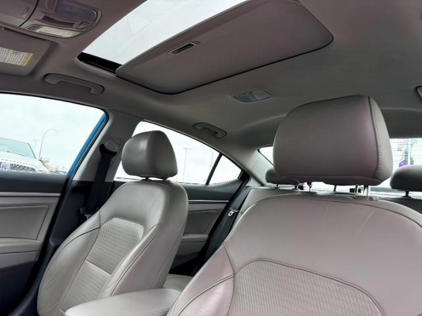 2017 Electric Blue /Black Hyundai Elantra (5NPD84LF4HH) with an Nu 2L I-4 DOHC engine, Automatic transmission, located at 1175 N Woodruff Ave, Idaho Falls, ID, 83401, 43.506901, -111.999657 - At Timberline Auto, finding a great deal on your next vehicle is always easy! Our experienced sales staff's goal is to help find you the right vehicle at the right price! Our knowledgeable finance department has options for almost any credit score. We offer extended service contract options to prote - Photo#20