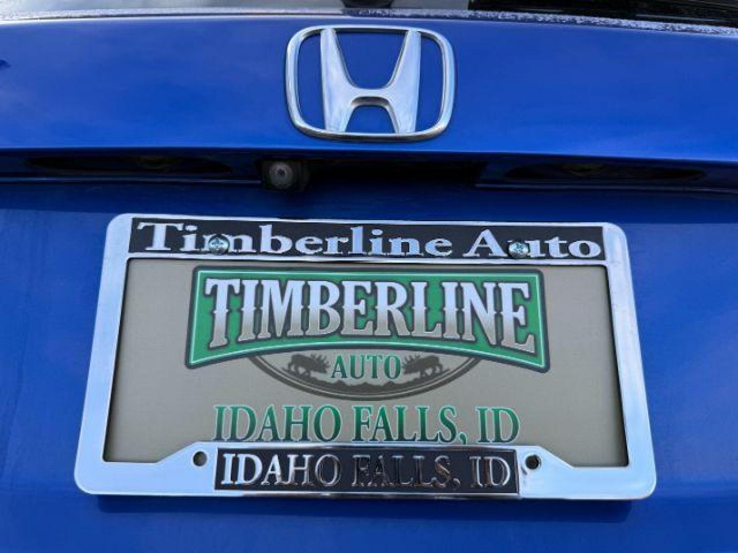 2018 BLUE /Black Honda HR-V (3CZRU6H51JG) with an 18L I-4 variable valve control engine, Automatic transmission, located at 1175 N Woodruff Ave, Idaho Falls, ID, 83401, 43.506901, -111.999657 - At Timberline Auto, finding a great deal on your next vehicle is always easy! Our experienced sales staff's goal is to help find you the right vehicle at the right price! Our knowledgeable finance department has options for almost any credit score. We offer extended service contract options to prote - Photo#28