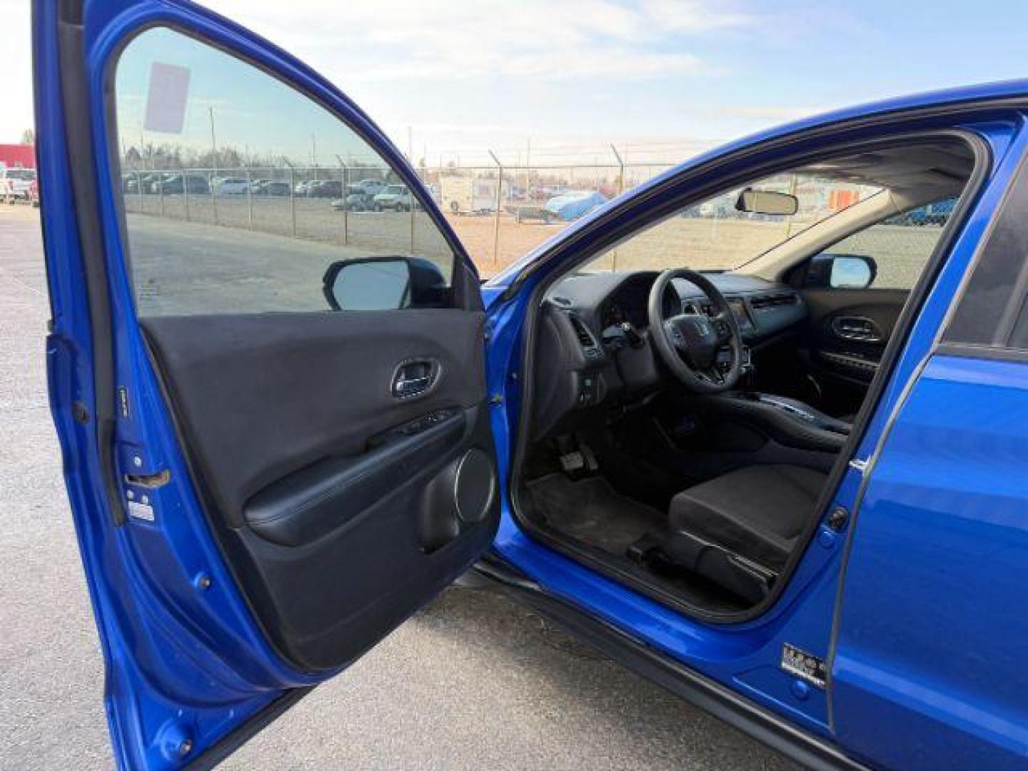 2018 BLUE /Black Honda HR-V (3CZRU6H51JG) with an 18L I-4 variable valve control engine, Automatic transmission, located at 1175 N Woodruff Ave, Idaho Falls, ID, 83401, 43.506901, -111.999657 - At Timberline Auto, finding a great deal on your next vehicle is always easy! Our experienced sales staff's goal is to help find you the right vehicle at the right price! Our knowledgeable finance department has options for almost any credit score. We offer extended service contract options to prote - Photo#35