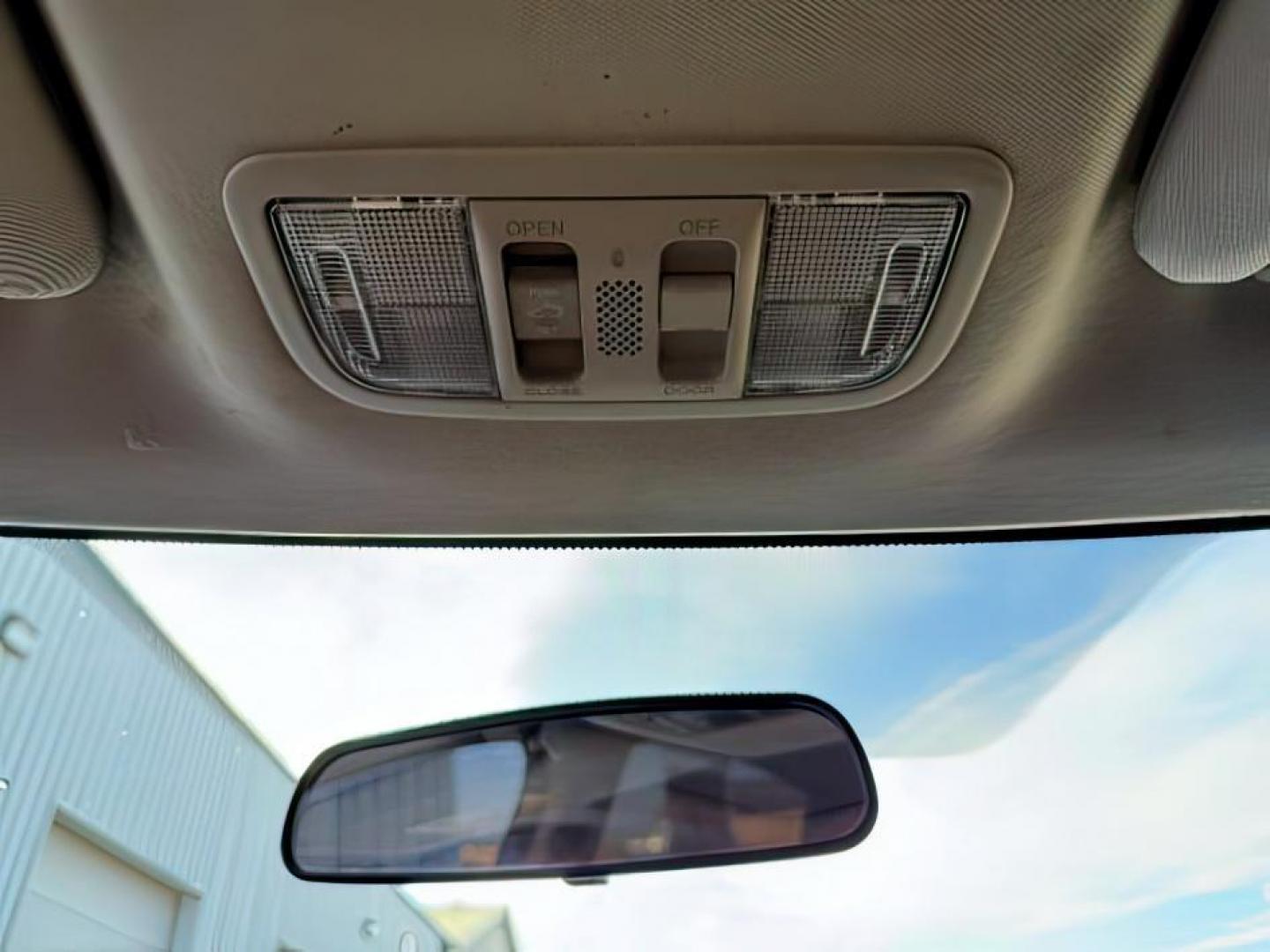 2018 BLUE /Black Honda HR-V (3CZRU6H51JG) with an 18L I-4 variable valve control engine, Automatic transmission, located at 1175 N Woodruff Ave, Idaho Falls, ID, 83401, 43.506901, -111.999657 - At Timberline Auto, finding a great deal on your next vehicle is always easy! Our experienced sales staff's goal is to help find you the right vehicle at the right price! Our knowledgeable finance department has options for almost any credit score. We offer extended service contract options to prote - Photo#17