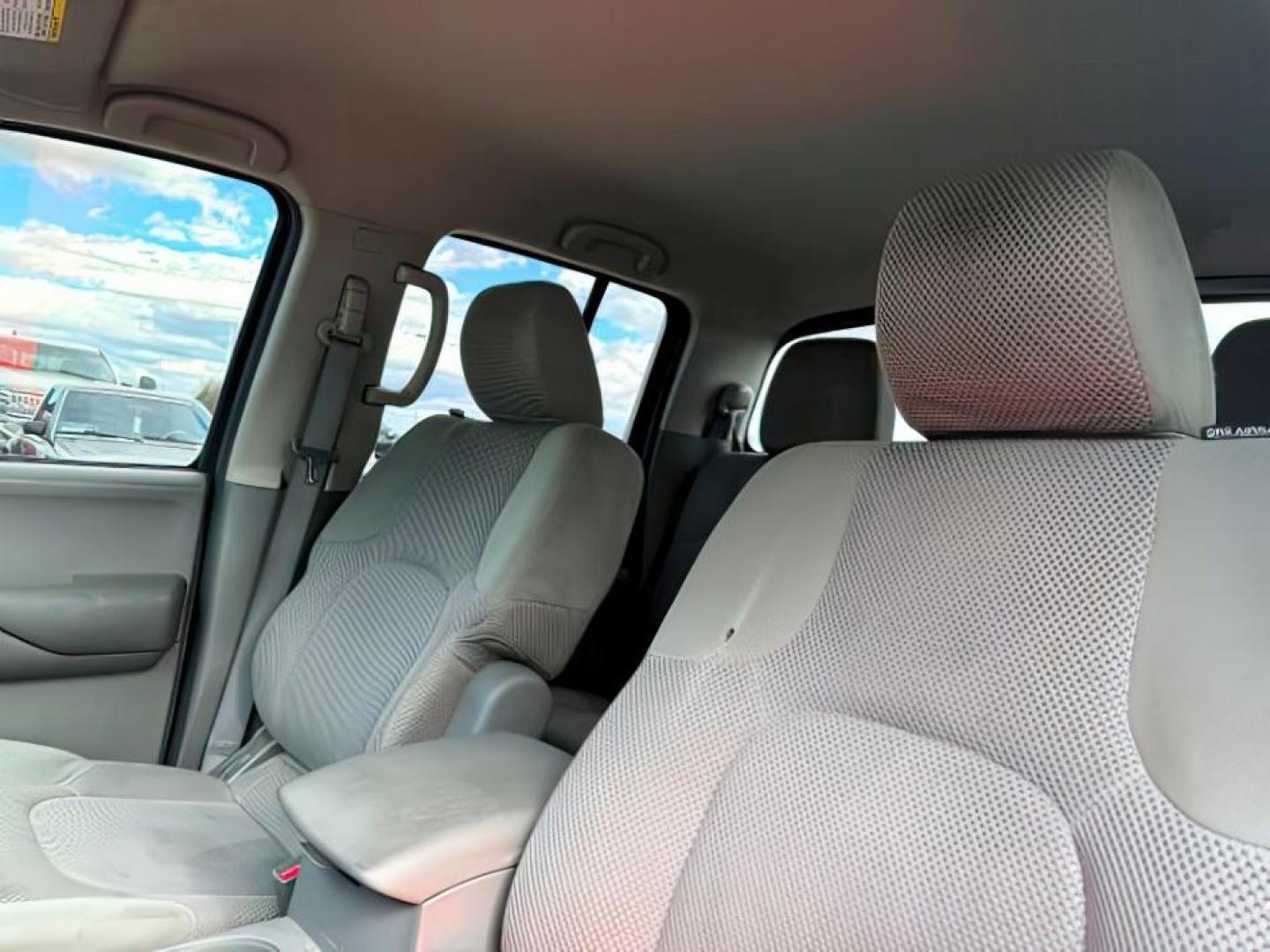 2014 GRAY /Steel Nissan Frontier (1N6AD0ER1EN) with an VQ 4L V-6 DOHC engine, Automatic transmission, located at 1175 N Woodruff Ave, Idaho Falls, ID, 83401, 43.506901, -111.999657 - At Timberline Auto, finding a great deal on your next vehicle is always easy! Our experienced sales staff's goal is to help find you the right vehicle at the right price! Our knowledgeable finance department has options for almost any credit score. We offer extended service contract options to prote - Photo#15