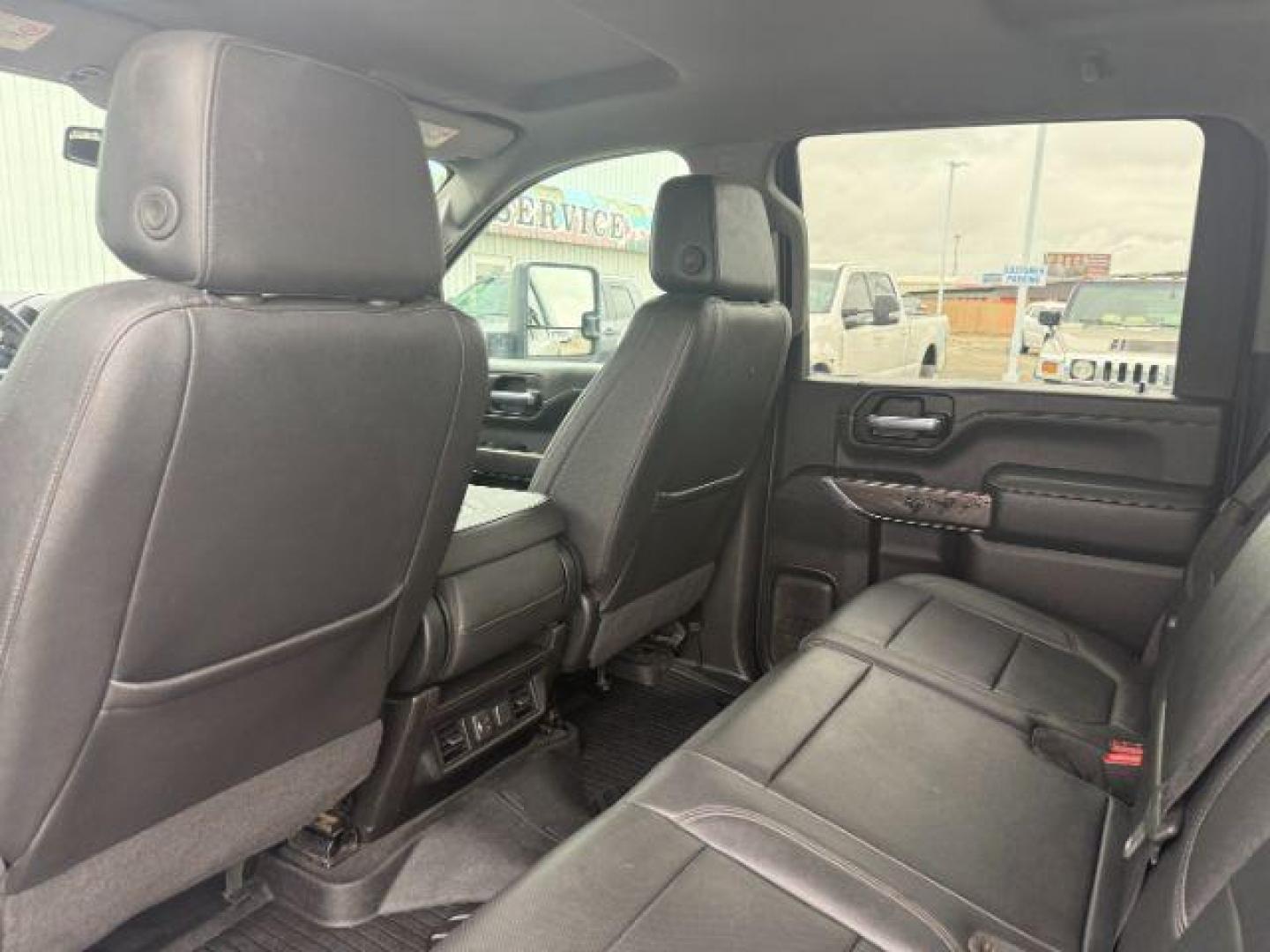 2021 Silver Ice Metallic /Jet Black Chevrolet Silverado 3500HD (1GC4YUEY5MF) with an Duramax 66L V-8 diesel direct injection engine, Automatic transmission, located at 1175 N Woodruff Ave, Idaho Falls, ID, 83401, 43.506901, -111.999657 - At Timberline Auto, finding a great deal on your next vehicle is always easy! Our experienced sales staff's goal is to help find you the right vehicle at the right price! Our knowledgeable finance department has options for almost any credit score. We offer extended service contract options to prote - Photo#45