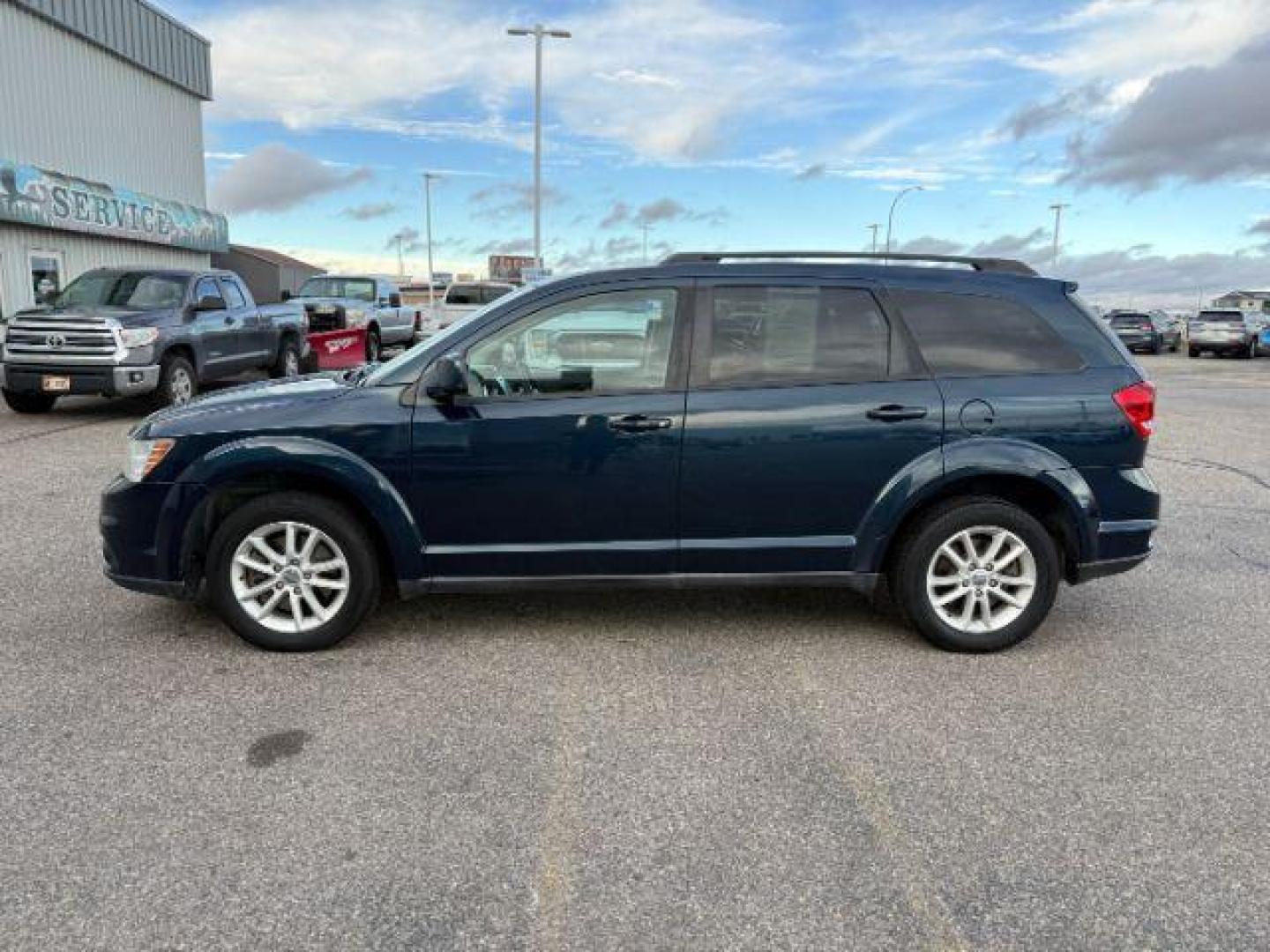 2014 BLUE /Black Dodge Journey (3C4PDDBG1ET) with an 36L V-6 DOHC engine, Automatic transmission, located at 1175 N Woodruff Ave, Idaho Falls, ID, 83401, 43.506901, -111.999657 - At Timberline Auto, finding a great deal on your next vehicle is always easy! Our experienced sales staff's goal is to help find you the right vehicle at the right price! Our knowledgeable finance department has options for almost any credit score. We offer extended service contract options to prote - Photo#22