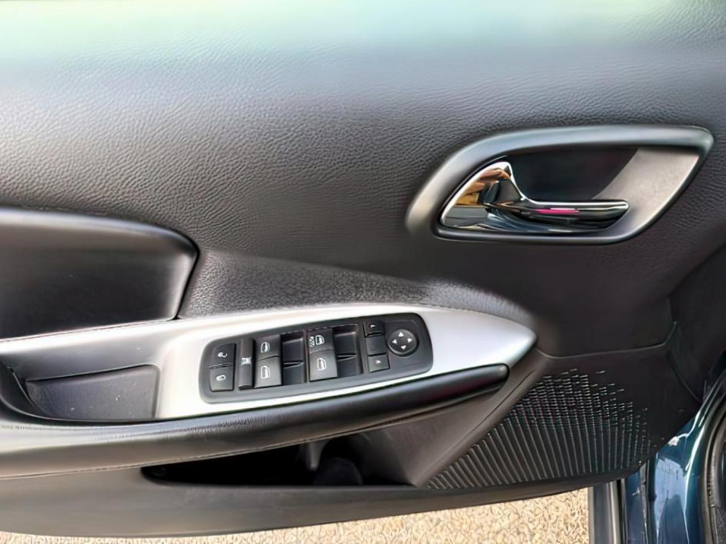 2014 BLUE /Black Dodge Journey (3C4PDDBG1ET) with an 36L V-6 DOHC engine, Automatic transmission, located at 1175 N Woodruff Ave, Idaho Falls, ID, 83401, 43.506901, -111.999657 - At Timberline Auto, finding a great deal on your next vehicle is always easy! Our experienced sales staff's goal is to help find you the right vehicle at the right price! Our knowledgeable finance department has options for almost any credit score. We offer extended service contract options to prote - Photo#17