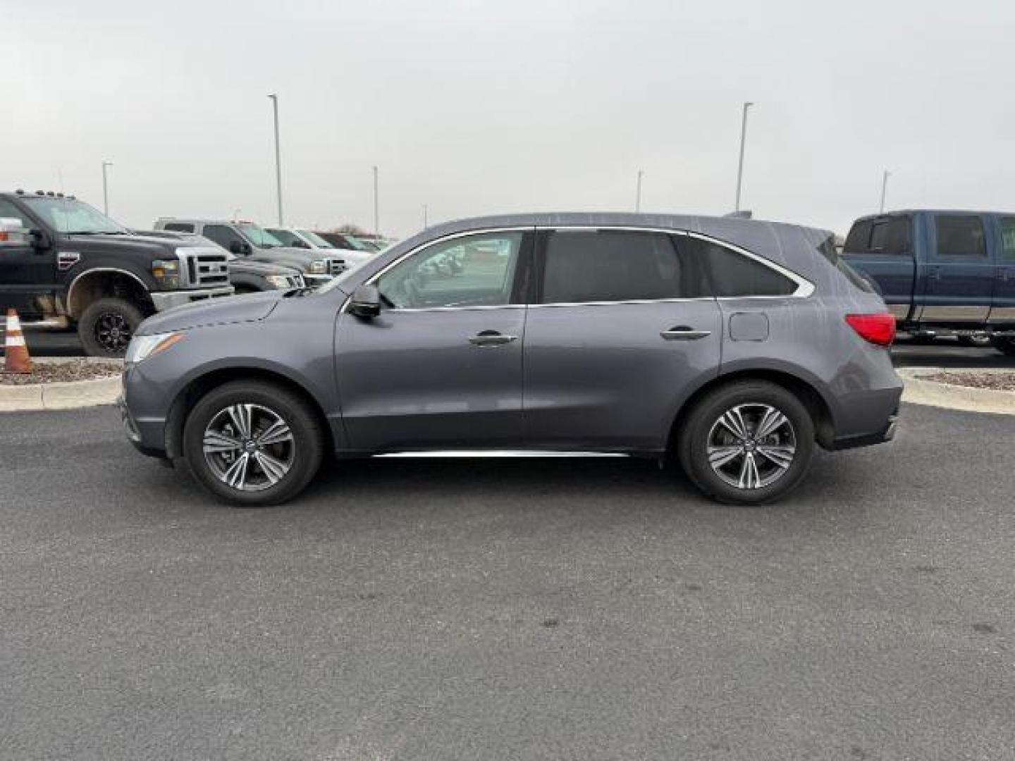 2018 GRAY /LEATHER Acura MDX (5J8YD3H33JL) , Automatic transmission, located at 1175 N Woodruff Ave, Idaho Falls, ID, 83401, 43.506901, -111.999657 - At Timberline Auto, finding a great deal on your next vehicle is always easy! Our experienced sales staff's goal is to help find you the right vehicle at the right price! Our knowledgeable finance department has options for almost any credit score. We offer extended service contract options to prote - Photo#1