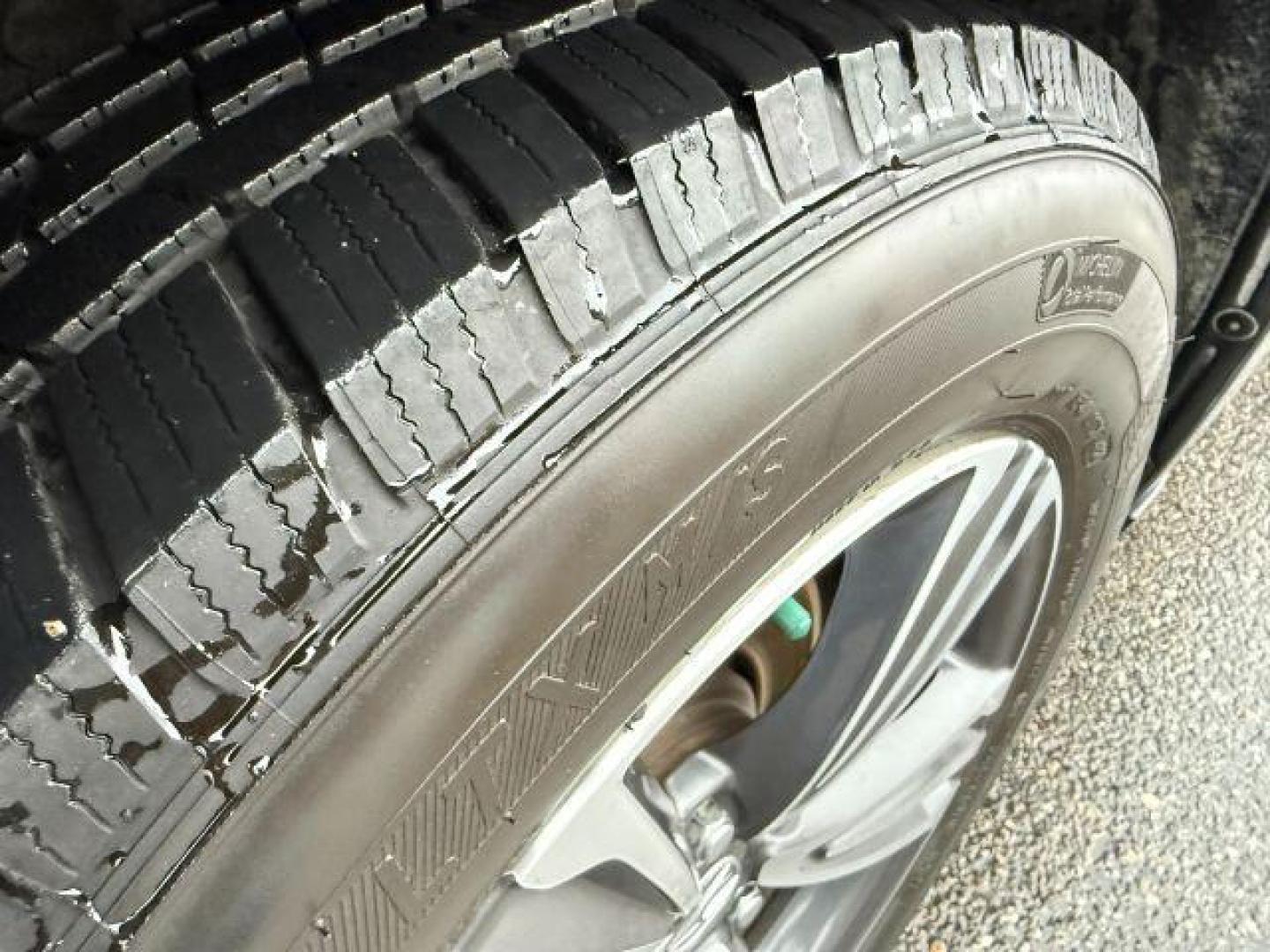 2018 GRAY /LEATHER Acura MDX (5J8YD3H33JL) with an 35L V6 engine, Automatic transmission, located at 1175 N Woodruff Ave, Idaho Falls, ID, 83401, 43.506901, -111.999657 - At Timberline Auto, finding a great deal on your next vehicle is always easy! Our experienced sales staff's goal is to help find you the right vehicle at the right price! Our knowledgeable finance department has options for almost any credit score. We offer extended service contract options to prote - Photo#39