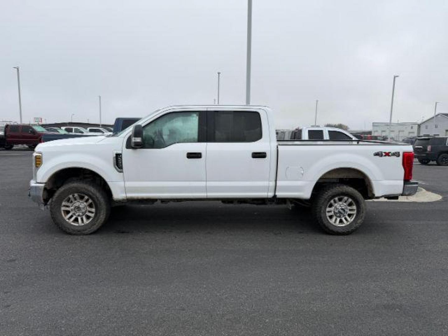 2019 Oxford White /Medium Earth Gray Ford F-250 (1FT7W2B68KE) with an 62L V-8 variable valve control engine, Automatic transmission, located at 1175 N Woodruff Ave, Idaho Falls, ID, 83401, 43.506901, -111.999657 - At Timberline Auto, finding a great deal on your next vehicle is always easy! Our experienced sales staff's goal is to help find you the right vehicle at the right price! Our knowledgeable finance department has options for almost any credit score. We offer extended service contract options to prote - Photo#1