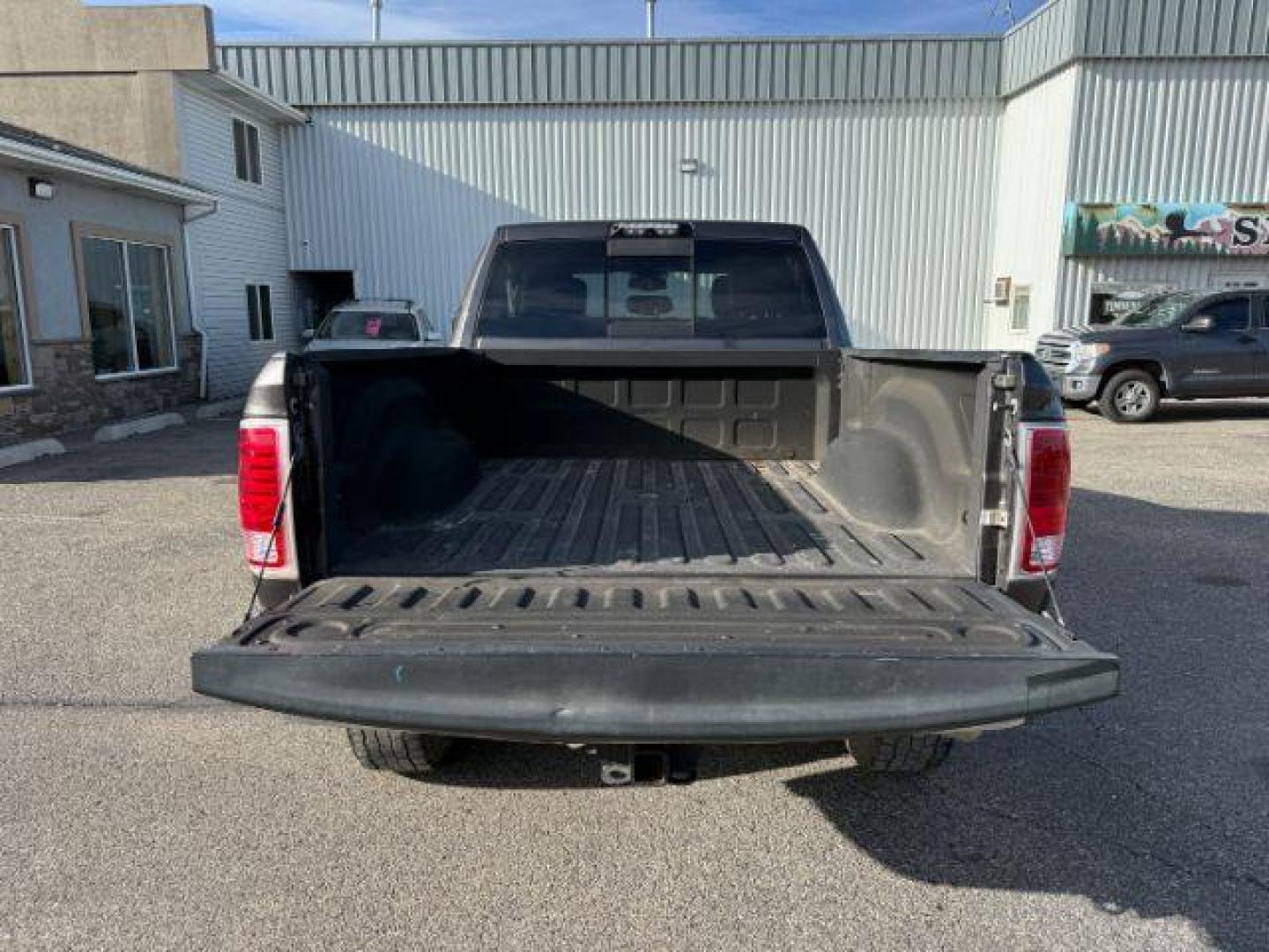 2016 GRAY /Black Ram 2500 (3C6UR5FL2GG) with an Cummins 67L I-6 diesel direct injection engine, Automatic transmission, located at 1175 N Woodruff Ave, Idaho Falls, ID, 83401, 43.506901, -111.999657 - At Timberline Auto, finding a great deal on your next vehicle is always easy! Our experienced sales staff's goal is to help find you the right vehicle at the right price! Our knowledgeable finance department has options for almost any credit score. We offer extended service contract options to prote - Photo#31