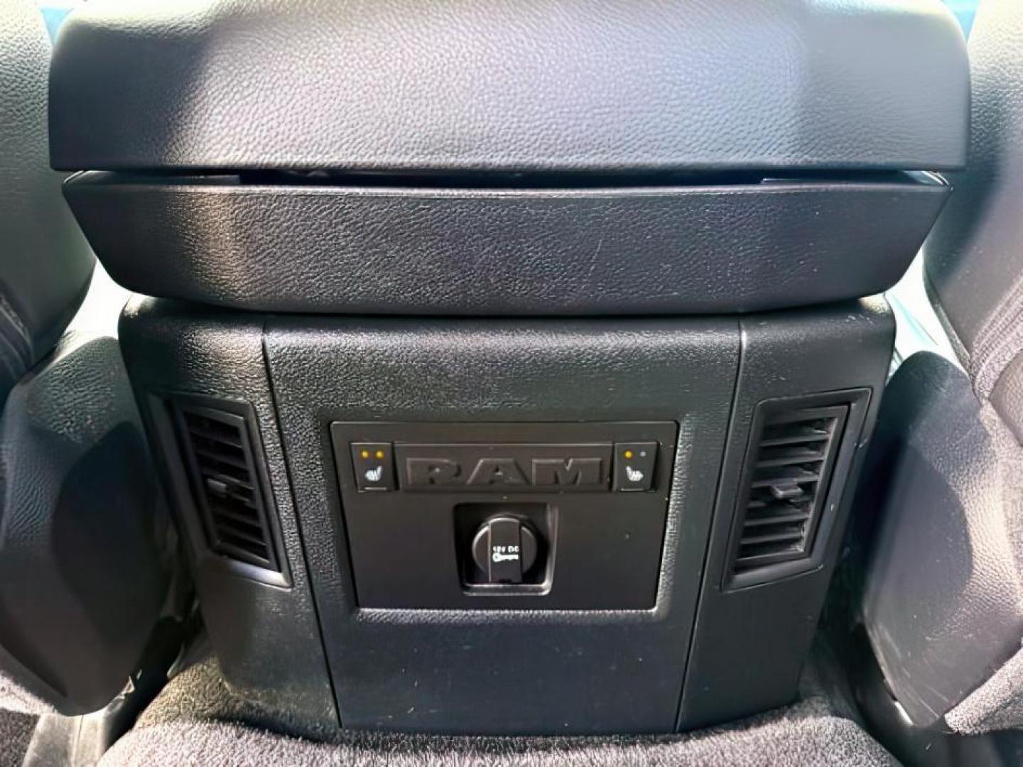 2016 GRAY /Black Ram 2500 (3C6UR5FL2GG) with an Cummins 67L I-6 diesel direct injection engine, Automatic transmission, located at 1175 N Woodruff Ave, Idaho Falls, ID, 83401, 43.506901, -111.999657 - At Timberline Auto, finding a great deal on your next vehicle is always easy! Our experienced sales staff's goal is to help find you the right vehicle at the right price! Our knowledgeable finance department has options for almost any credit score. We offer extended service contract options to prote - Photo#23