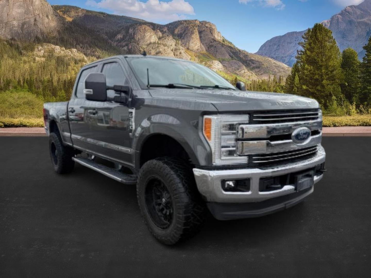 2019 GRAY /Black Ford F-350 (1FT8W3BT2KE) with an Powerstroke 67L V-8 diesel direct injection engine, Automatic transmission, located at 1175 N Woodruff Ave, Idaho Falls, ID, 83401, 43.506901, -111.999657 - At Timberline Auto, finding a great deal on your next vehicle is always easy! Our experienced sales staff's goal is to help find you the right vehicle at the right price! Our knowledgeable finance department has options for almost any credit score. We offer extended service contract options to prote - Photo#8