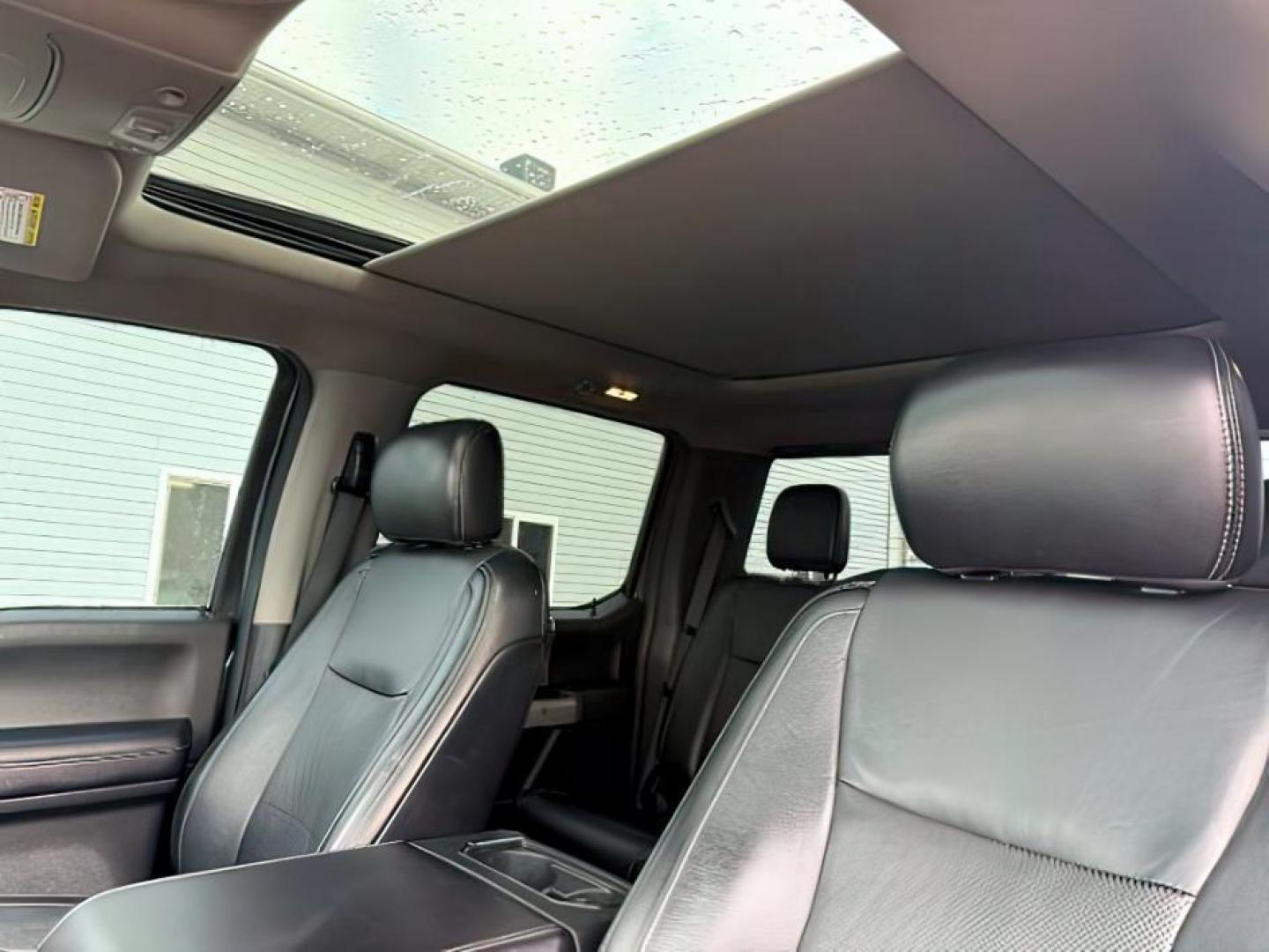 2019 GRAY /Black Ford F-350 (1FT8W3BT2KE) with an Powerstroke 67L V-8 diesel direct injection engine, Automatic transmission, located at 1175 N Woodruff Ave, Idaho Falls, ID, 83401, 43.506901, -111.999657 - At Timberline Auto, finding a great deal on your next vehicle is always easy! Our experienced sales staff's goal is to help find you the right vehicle at the right price! Our knowledgeable finance department has options for almost any credit score. We offer extended service contract options to prote - Photo#20