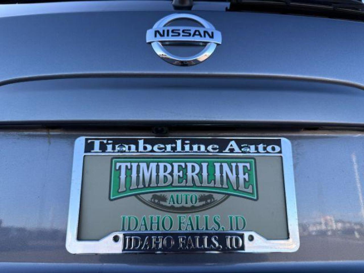 2017 GRAY /Graphite Nissan Murano (5N1AZ2MH4HN) with an 35L V-6 DOHC engine, Automatic transmission, located at 1175 N Woodruff Ave, Idaho Falls, ID, 83401, 43.506901, -111.999657 - At Timberline Auto, finding a great deal on your next vehicle is always easy! Our experienced sales staff's goal is to help find you the right vehicle at the right price! Our knowledgeable finance department has options for almost any credit score. We offer extended service contract options to prote - Photo#32