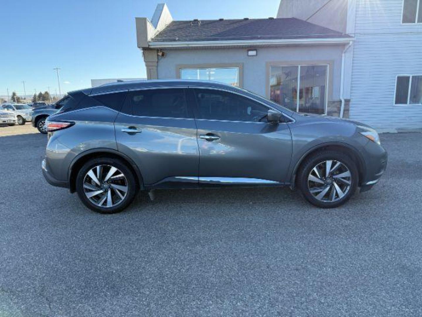 2017 GRAY /Graphite Nissan Murano (5N1AZ2MH4HN) with an 35L V-6 DOHC engine, Automatic transmission, located at 1175 N Woodruff Ave, Idaho Falls, ID, 83401, 43.506901, -111.999657 - At Timberline Auto, finding a great deal on your next vehicle is always easy! Our experienced sales staff's goal is to help find you the right vehicle at the right price! Our knowledgeable finance department has options for almost any credit score. We offer extended service contract options to prote - Photo#37