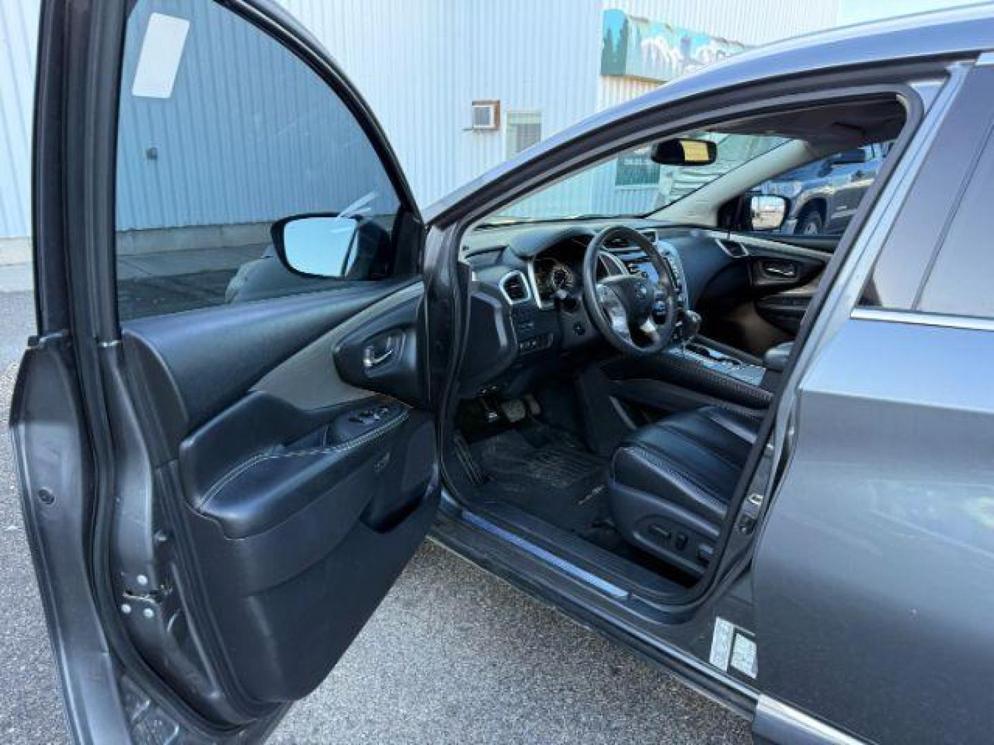 2017 GRAY /Graphite Nissan Murano (5N1AZ2MH4HN) with an 35L V-6 DOHC engine, Automatic transmission, located at 1175 N Woodruff Ave, Idaho Falls, ID, 83401, 43.506901, -111.999657 - At Timberline Auto, finding a great deal on your next vehicle is always easy! Our experienced sales staff's goal is to help find you the right vehicle at the right price! Our knowledgeable finance department has options for almost any credit score. We offer extended service contract options to prote - Photo#41