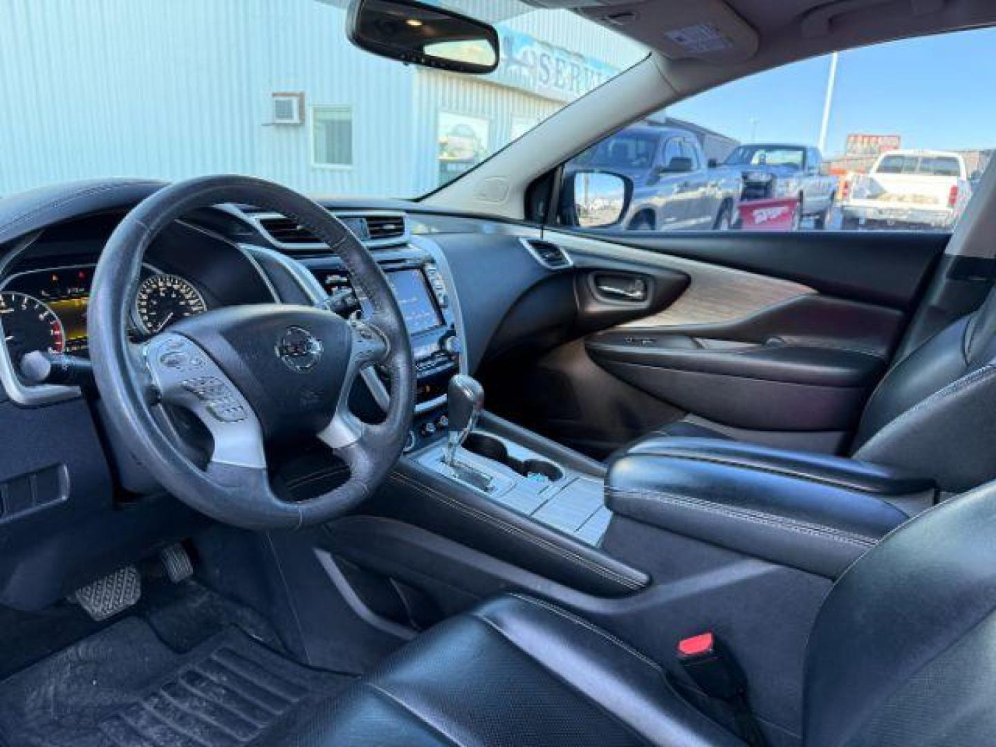 2017 GRAY /Graphite Nissan Murano (5N1AZ2MH4HN) with an 35L V-6 DOHC engine, Automatic transmission, located at 1175 N Woodruff Ave, Idaho Falls, ID, 83401, 43.506901, -111.999657 - At Timberline Auto, finding a great deal on your next vehicle is always easy! Our experienced sales staff's goal is to help find you the right vehicle at the right price! Our knowledgeable finance department has options for almost any credit score. We offer extended service contract options to prote - Photo#43