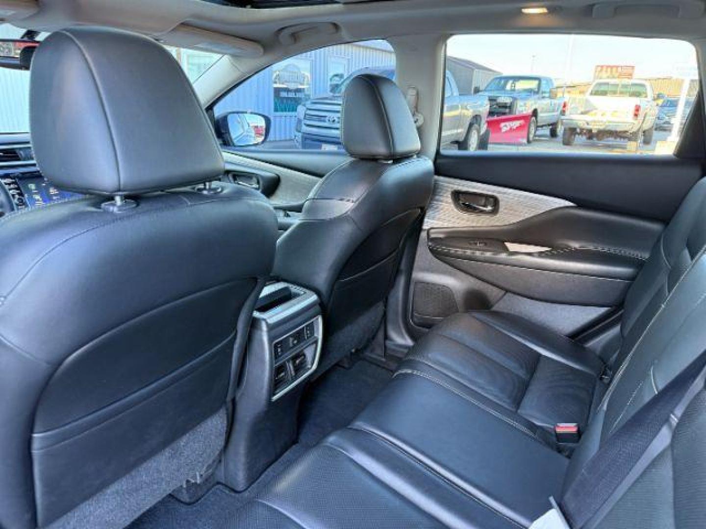 2017 GRAY /Graphite Nissan Murano (5N1AZ2MH4HN) with an 35L V-6 DOHC engine, Automatic transmission, located at 1175 N Woodruff Ave, Idaho Falls, ID, 83401, 43.506901, -111.999657 - At Timberline Auto, finding a great deal on your next vehicle is always easy! Our experienced sales staff's goal is to help find you the right vehicle at the right price! Our knowledgeable finance department has options for almost any credit score. We offer extended service contract options to prote - Photo#54