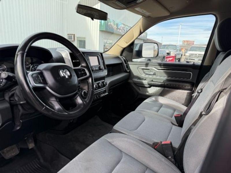 2020 Bright White Clearcoat /Diesel Gray/Black Ram 1500 Big Horn (1C6SRFFT1LN) with an V8, 5.7L engine, 8-speed automatic transmission, located at 1175 N Woodruff Ave, Idaho Falls, ID, 83401, 43.506901, -111.999657 - <b>Vehicle Details</b><br>Take on workdays, weekends, and everything in between with this capable 2020 Ram 1500 Big Horn Crew Cab 4x4 with the 5'7" box, now available in Idaho Falls, ID. Powered by a strong V8, 5.7L gasoline engine and equipped with 4WD, this Ram delivers the commanding performance,- Photo#12