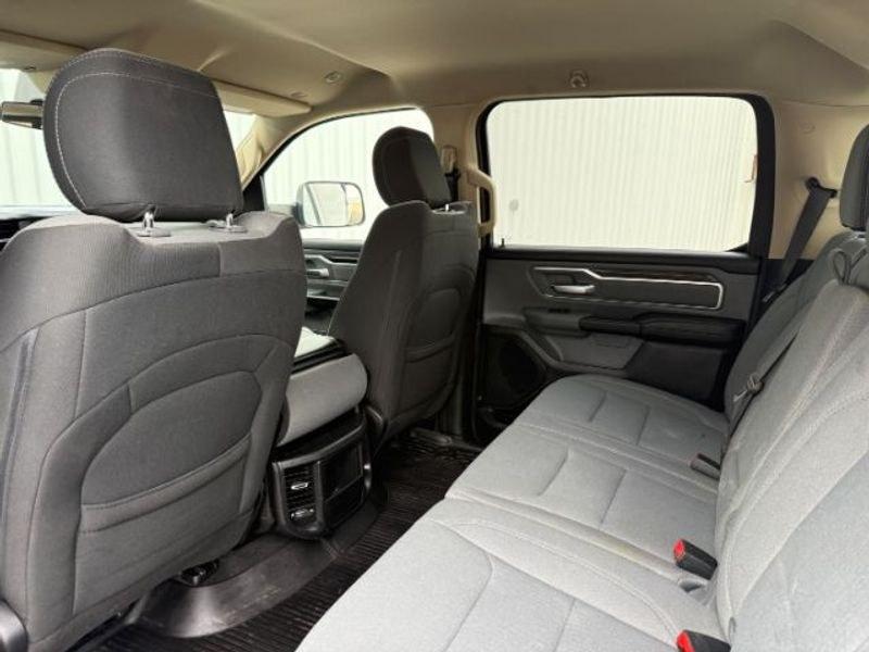 2020 Bright White Clearcoat /Diesel Gray/Black Ram 1500 Big Horn (1C6SRFFT1LN) with an V8, 5.7L engine, 8-speed automatic transmission, located at 1175 N Woodruff Ave, Idaho Falls, ID, 83401, 43.506901, -111.999657 - <b>Vehicle Details</b><br>Take on workdays, weekends, and everything in between with this capable 2020 Ram 1500 Big Horn Crew Cab 4x4 with the 5'7" box, now available in Idaho Falls, ID. Powered by a strong V8, 5.7L gasoline engine and equipped with 4WD, this Ram delivers the commanding performance,- Photo#21