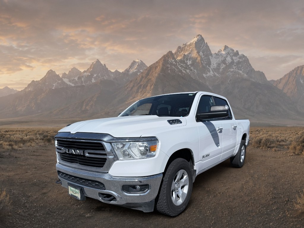 photo of 2020 Ram 1500 Big Horn Crew Cab 4x4 5'7 Box