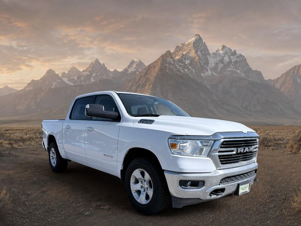 2020 Bright White Clearcoat /Diesel Gray/Black Ram 1500 Big Horn (1C6SRFFT1LN) with an V8, 5.7L engine, 8-speed automatic transmission, located at 1175 N Woodruff Ave, Idaho Falls, ID, 83401, 43.506901, -111.999657 - <b>Vehicle Details</b><br>Take on workdays, weekends, and everything in between with this capable 2020 Ram 1500 Big Horn Crew Cab 4x4 with the 5'7" box, now available in Idaho Falls, ID. Powered by a strong V8, 5.7L gasoline engine and equipped with 4WD, this Ram delivers the commanding performance,- Photo#6