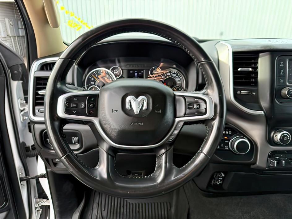 2020 Bright White Clearcoat /Diesel Gray/Black Ram 1500 (1C6SRFFT1LN) with an HEMI 57L V-8 variable valve control engine, Automatic transmission, located at 1175 N Woodruff Ave, Idaho Falls, ID, 83401, 43.506901, -111.999657 - At Timberline Auto, finding a great deal on your next vehicle is always easy! Our experienced sales staff's goal is to help find you the right vehicle at the right price! Our knowledgeable finance department has options for almost any credit score. We offer extended service contract options to prote - Photo#14