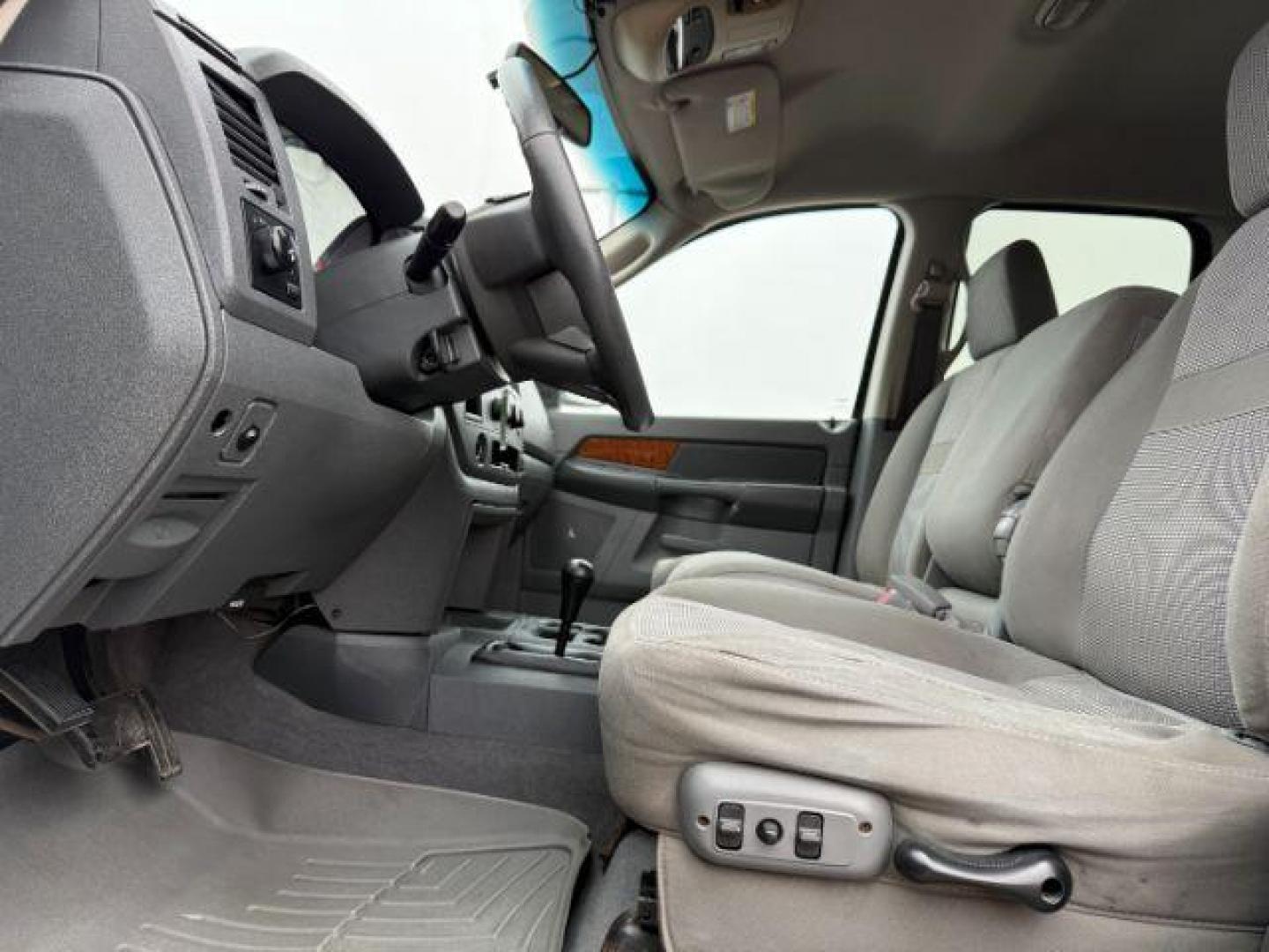 2006 BLACK /Medium Slate Gray Dodge Ram 2500 (1D7KS28C96J) with an Cummins 59L I-6 diesel direct injection engine, Automatic transmission, located at 1175 N Woodruff Ave, Idaho Falls, ID, 83401, 43.506901, -111.999657 - At Timberline Auto, finding a great deal on your next vehicle is always easy! Our experienced sales staff's goal is to help find you the right vehicle at the right price! Our knowledgeable finance department has options for almost any credit score. We offer extended service contract options to prote - Photo#11