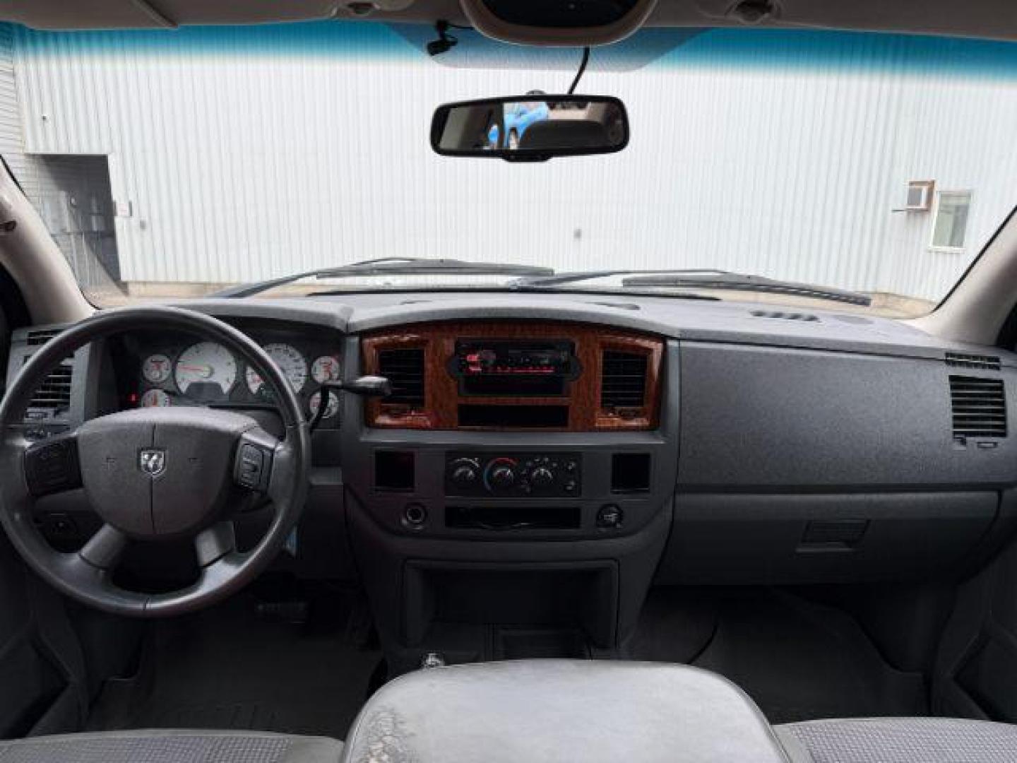 2006 BLACK /Medium Slate Gray Dodge Ram 2500 (1D7KS28C96J) with an Cummins 59L I-6 diesel direct injection engine, Automatic transmission, located at 1175 N Woodruff Ave, Idaho Falls, ID, 83401, 43.506901, -111.999657 - At Timberline Auto, finding a great deal on your next vehicle is always easy! Our experienced sales staff's goal is to help find you the right vehicle at the right price! Our knowledgeable finance department has options for almost any credit score. We offer extended service contract options to prote - Photo#18