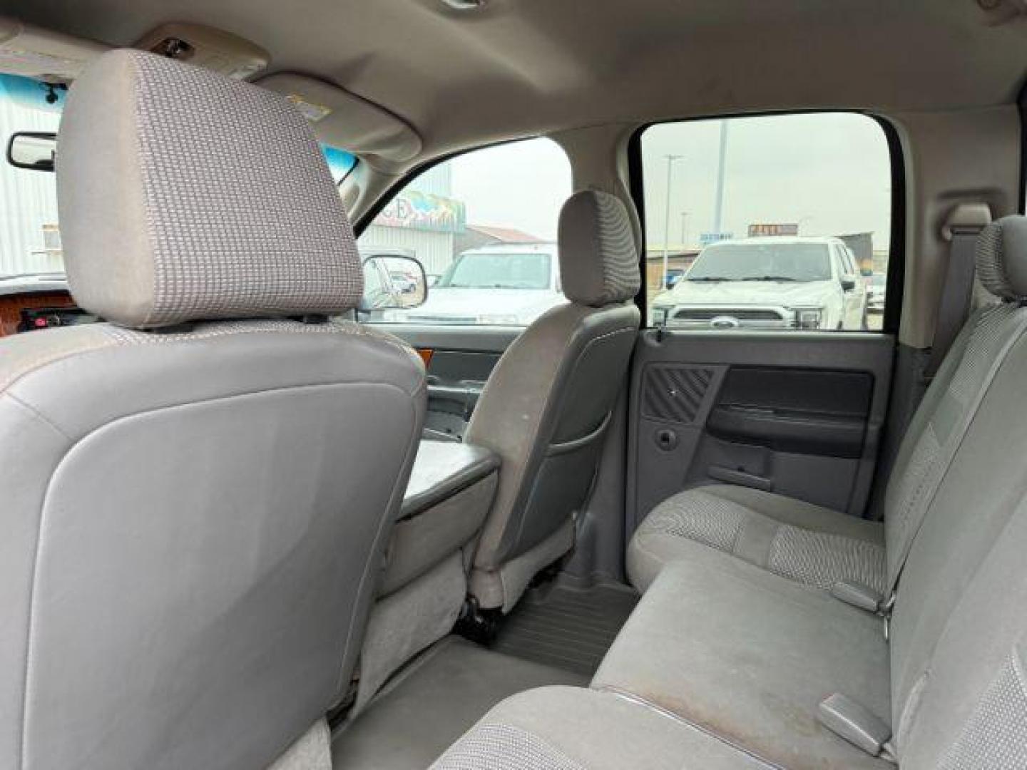 2006 BLACK /Medium Slate Gray Dodge Ram 2500 (1D7KS28C96J) with an Cummins 59L I-6 diesel direct injection engine, Automatic transmission, located at 1175 N Woodruff Ave, Idaho Falls, ID, 83401, 43.506901, -111.999657 - At Timberline Auto, finding a great deal on your next vehicle is always easy! Our experienced sales staff's goal is to help find you the right vehicle at the right price! Our knowledgeable finance department has options for almost any credit score. We offer extended service contract options to prote - Photo#19