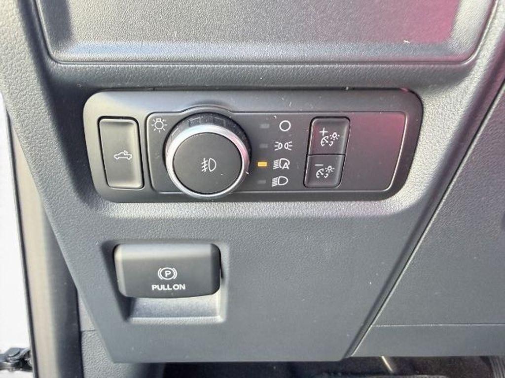 2022 Oxford White /Black w/Medium Dark Slate Ford F-150 XLT (1FTEW1EP2NK) with an V6, 2.7L engine, 10-speed automatic transmission, located at 1175 N Woodruff Ave, Idaho Falls, ID, 83401, 43.506901, -111.999657 - <b>Vehicle Details</b><br>At Timberline Auto, finding a great deal on your next vehicle is always easy! Our experienced sales staff goal is to help find you the right vehicle at the right price! Our knowledgeable finance department has options for almost any credit score. We offer extended servic- Photo#21