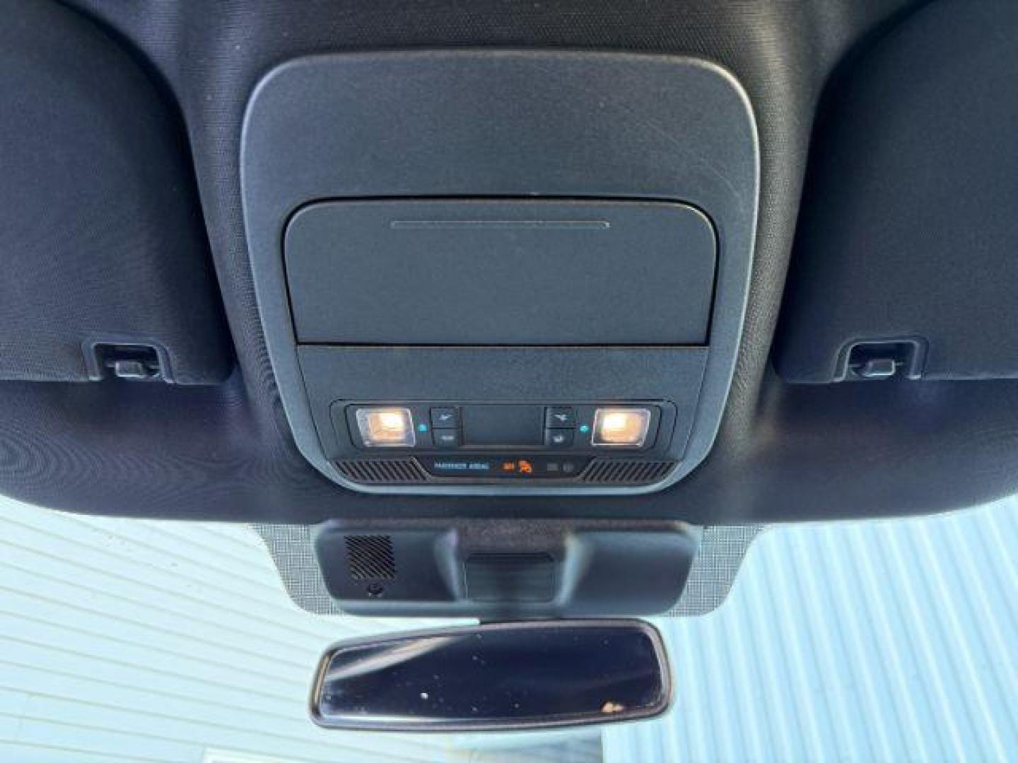 2022 WHITE /Black w/Medium Dark Slate Ford F-150 (1FTEW1EP2NK) with an EcoBoost 27L V-6 portdirect injection engine, Automatic transmission, located at 1175 N Woodruff Ave, Idaho Falls, ID, 83401, 43.506901, -111.999657 - At Timberline Auto, finding a great deal on your next vehicle is always easy! Our experienced sales staff's goal is to help find you the right vehicle at the right price! Our knowledgeable finance department has options for almost any credit score. We offer extended service contract options to prote - Photo#45