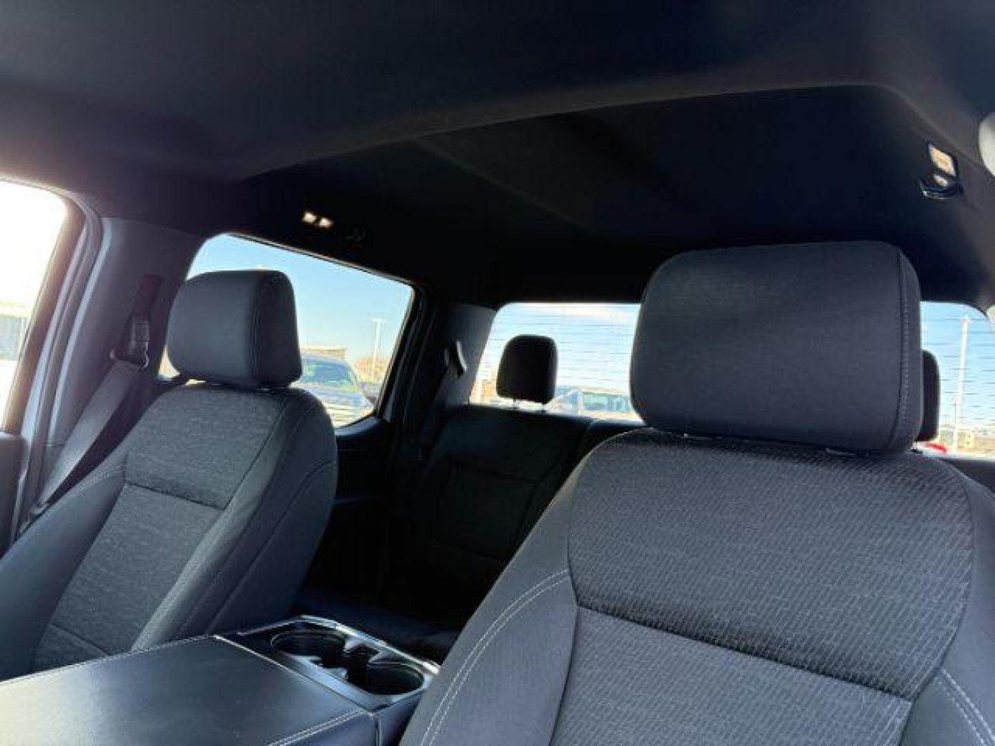 2022 WHITE /Black w/Medium Dark Slate Ford F-150 (1FTEW1EP2NK) with an EcoBoost 27L V-6 portdirect injection engine, Automatic transmission, located at 1175 N Woodruff Ave, Idaho Falls, ID, 83401, 43.506901, -111.999657 - At Timberline Auto, finding a great deal on your next vehicle is always easy! Our experienced sales staff's goal is to help find you the right vehicle at the right price! Our knowledgeable finance department has options for almost any credit score. We offer extended service contract options to prote - Photo#46