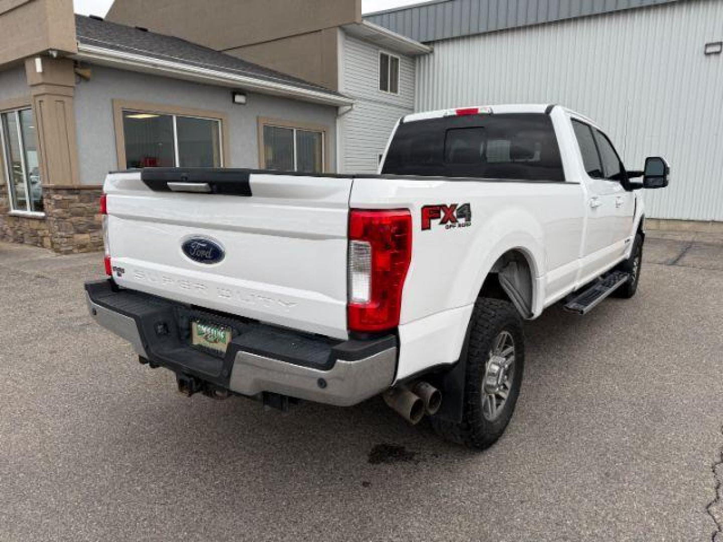 2019 WHITE /Black Ford F-250 (1FT7W2BT8KE) with an Powerstroke 67L V-8 diesel direct injection engine, Automatic transmission, located at 1175 N Woodruff Ave, Idaho Falls, ID, 83401, 43.506901, -111.999657 - At Timberline Auto, finding a great deal on your next vehicle is always easy! Our experienced sales staff's goal is to help find you the right vehicle at the right price! Our knowledgeable finance department has options for almost any credit score. We offer extended service contract options to prote - Photo#30