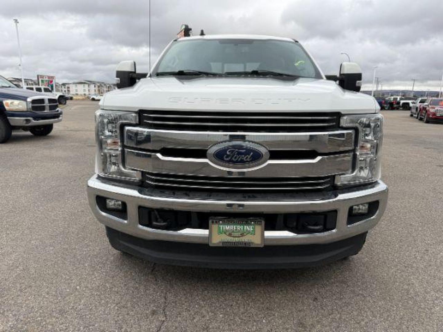 2019 WHITE /Black Ford F-250 (1FT7W2BT8KE) with an Powerstroke 67L V-8 diesel direct injection engine, Automatic transmission, located at 1175 N Woodruff Ave, Idaho Falls, ID, 83401, 43.506901, -111.999657 - At Timberline Auto, finding a great deal on your next vehicle is always easy! Our experienced sales staff's goal is to help find you the right vehicle at the right price! Our knowledgeable finance department has options for almost any credit score. We offer extended service contract options to prote - Photo#33