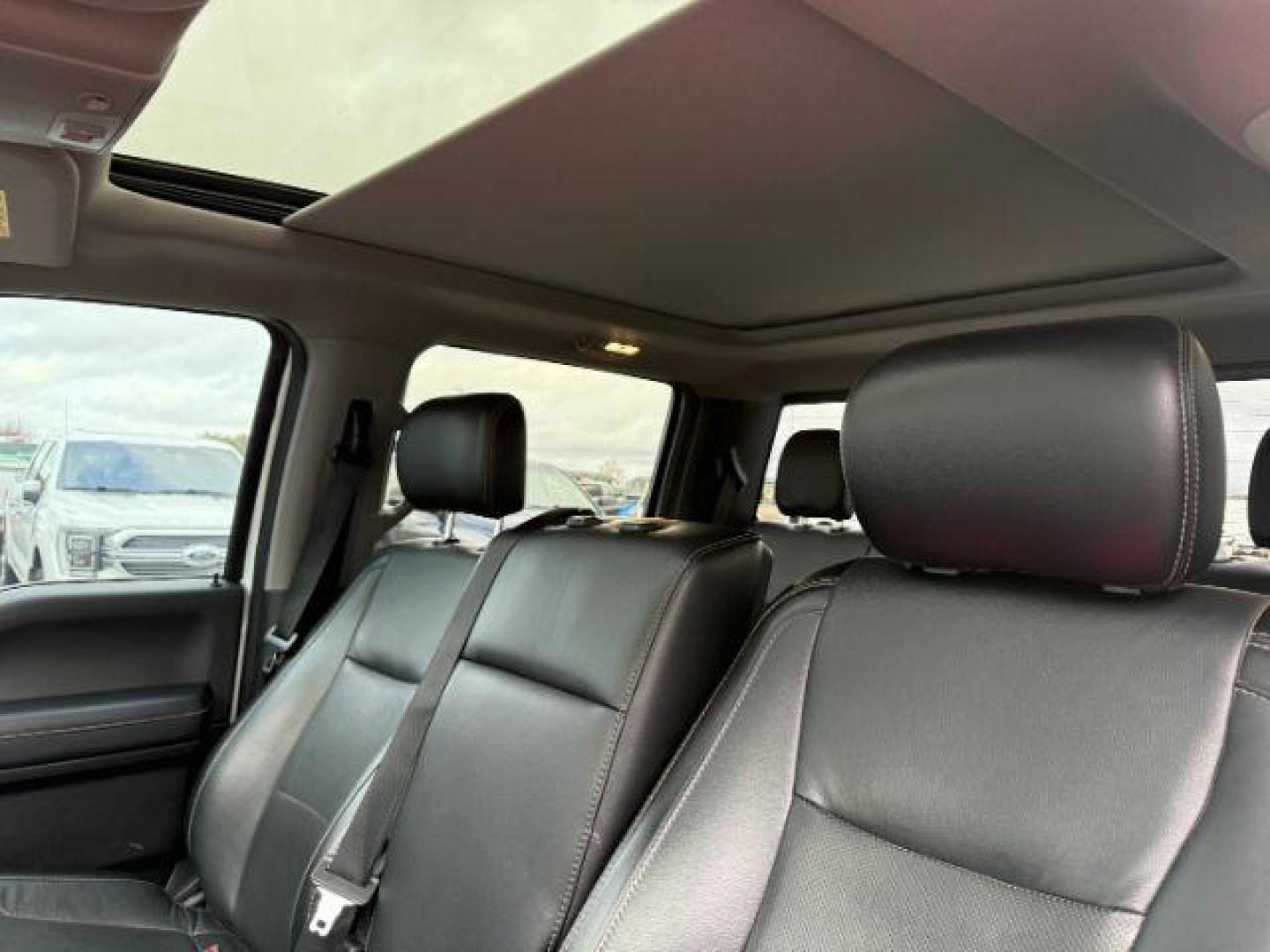 2019 WHITE /Black Ford F-250 (1FT7W2BT8KE) with an Powerstroke 67L V-8 diesel direct injection engine, Automatic transmission, located at 1175 N Woodruff Ave, Idaho Falls, ID, 83401, 43.506901, -111.999657 - At Timberline Auto, finding a great deal on your next vehicle is always easy! Our experienced sales staff's goal is to help find you the right vehicle at the right price! Our knowledgeable finance department has options for almost any credit score. We offer extended service contract options to prote - Photo#43