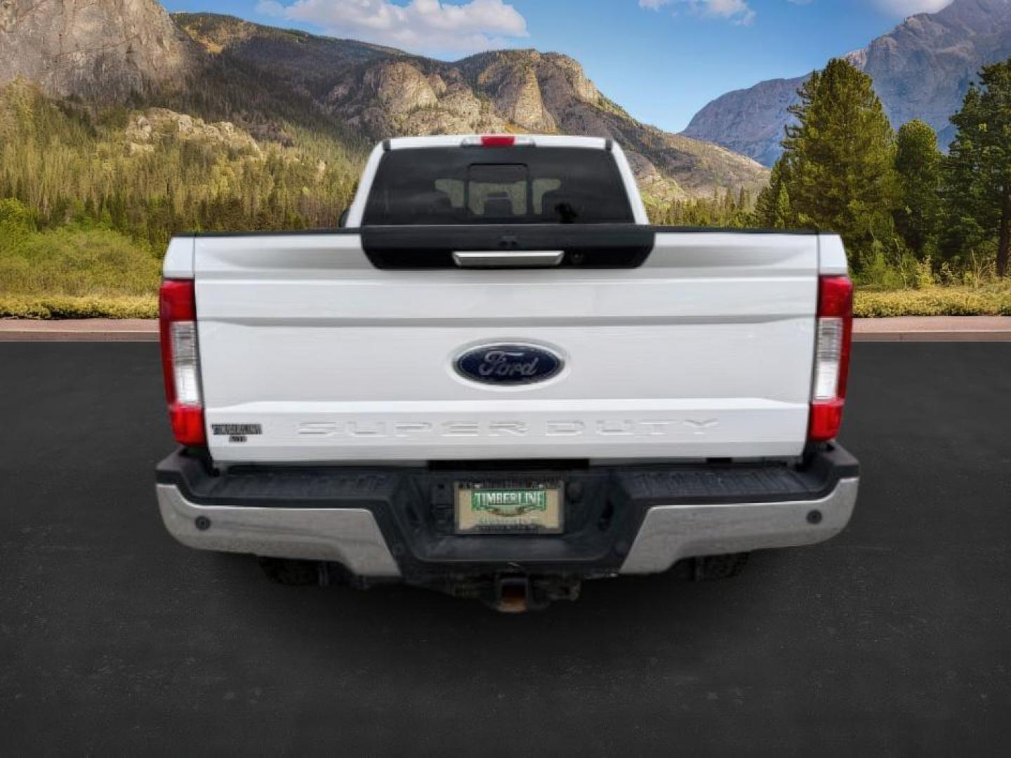 2019 WHITE /Black Ford F-250 (1FT7W2BT8KE) with an Powerstroke 67L V-8 diesel direct injection engine, Automatic transmission, located at 1175 N Woodruff Ave, Idaho Falls, ID, 83401, 43.506901, -111.999657 - At Timberline Auto, finding a great deal on your next vehicle is always easy! Our experienced sales staff's goal is to help find you the right vehicle at the right price! Our knowledgeable finance department has options for almost any credit score. We offer extended service contract options to prote - Photo#3