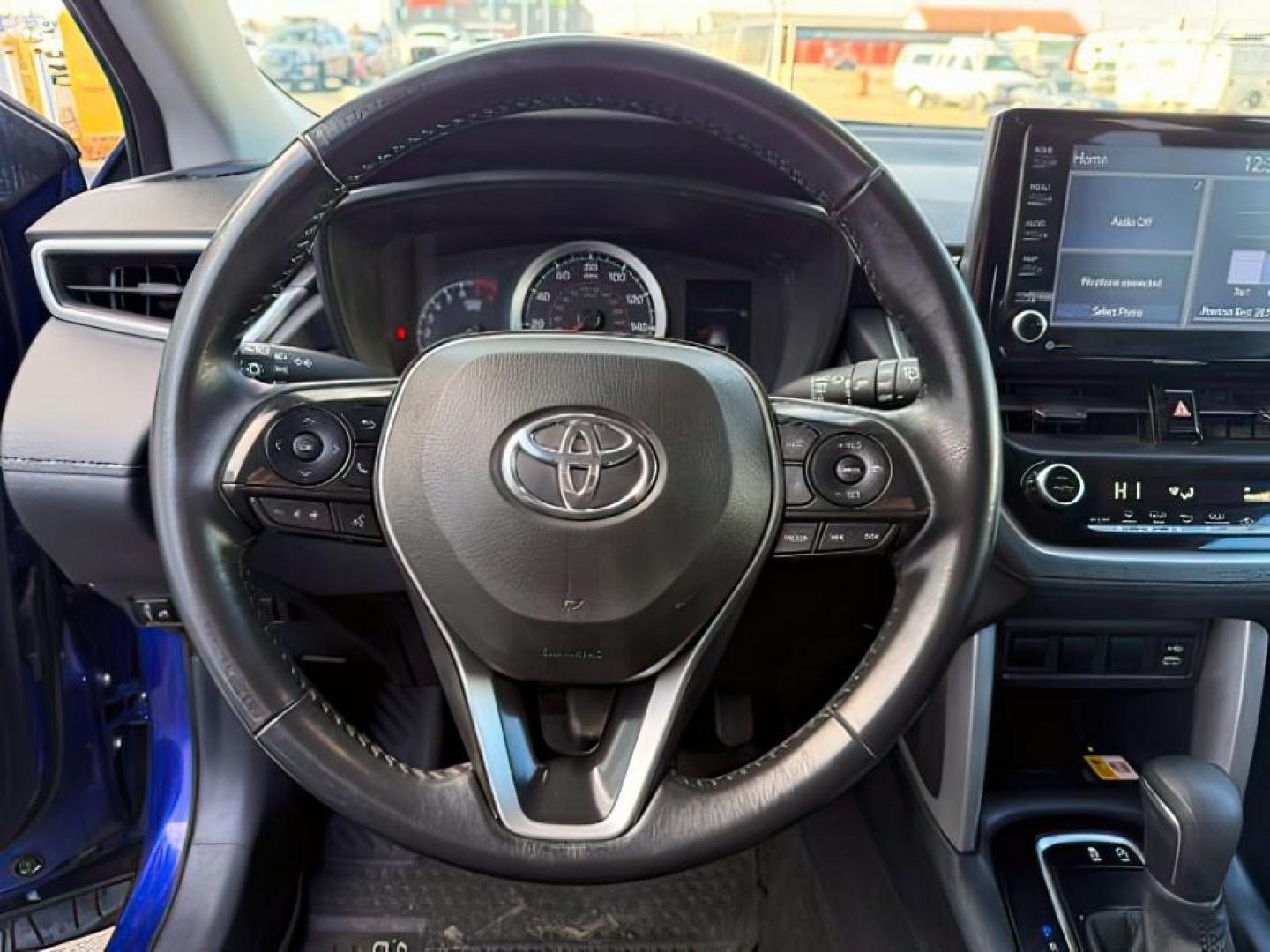 2022 Blue Crush Metallic /Black Toyota Corolla Cross (7MUBAABG0NV) with an Dynamic Force 2L I-4 portdirect injection engine, Automatic transmission, located at 1175 N Woodruff Ave, Idaho Falls, ID, 83401, 43.506901, -111.999657 - At Timberline Auto, finding a great deal on your next vehicle is always easy! Our experienced sales staff's goal is to help find you the right vehicle at the right price! Our knowledgeable finance department has options for almost any credit score. We offer extended service contract options to prote - Photo#15