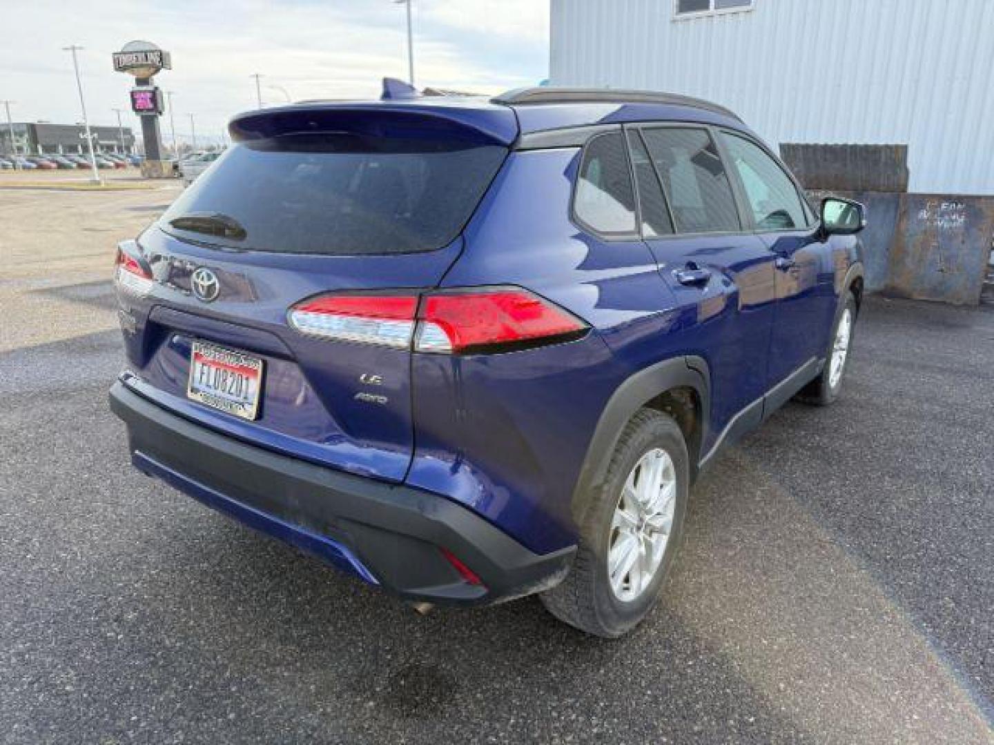 2022 Blue Crush Metallic /Black Toyota Corolla Cross (7MUBAABG0NV) with an Dynamic Force 2L I-4 portdirect injection engine, Automatic transmission, located at 1175 N Woodruff Ave, Idaho Falls, ID, 83401, 43.506901, -111.999657 - At Timberline Auto, finding a great deal on your next vehicle is always easy! Our experienced sales staff's goal is to help find you the right vehicle at the right price! Our knowledgeable finance department has options for almost any credit score. We offer extended service contract options to prote - Photo#29
