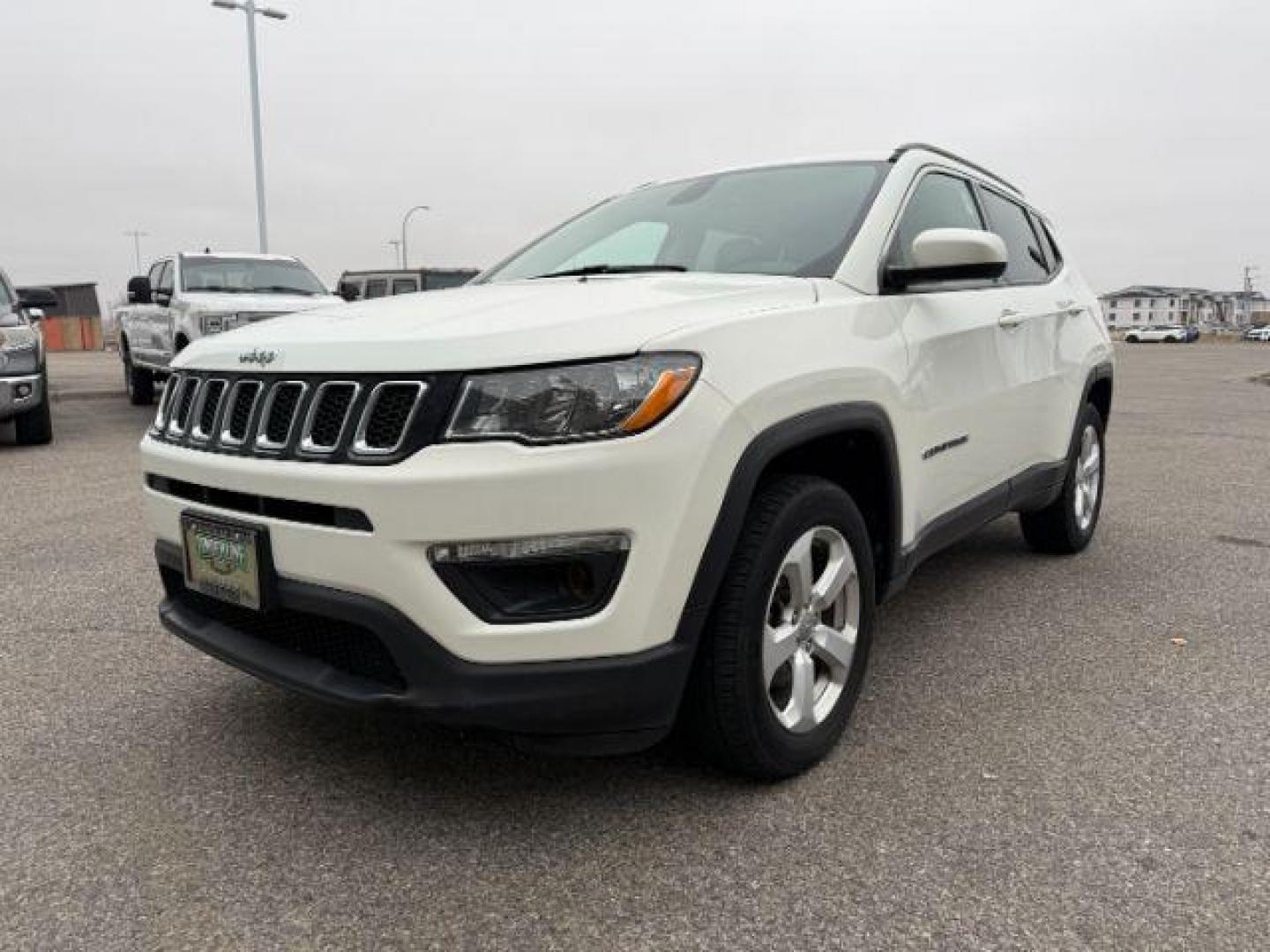 2018 WHITE /CLOTH Jeep Compass (3C4NJDBB6JT) with an 24L engine, Automatic transmission, located at 1175 N Woodruff Ave, Idaho Falls, ID, 83401, 43.506901, -111.999657 - At Timberline Auto, finding a great deal on your next vehicle is always easy! Our experienced sales staff's goal is to help find you the right vehicle at the right price! Our knowledgeable finance department has options for almost any credit score. We offer extended service contract options to prote - Photo#24