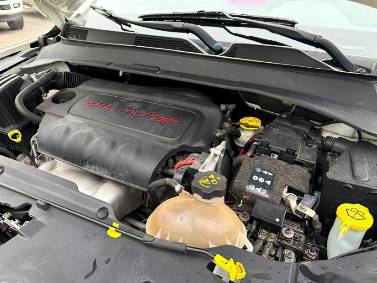 2018 WHITE /CLOTH Jeep Compass (3C4NJDBB6JT) with an 24L engine, Automatic transmission, located at 1175 N Woodruff Ave, Idaho Falls, ID, 83401, 43.506901, -111.999657 - At Timberline Auto, finding a great deal on your next vehicle is always easy! Our experienced sales staff's goal is to help find you the right vehicle at the right price! Our knowledgeable finance department has options for almost any credit score. We offer extended service contract options to prote - Photo#23