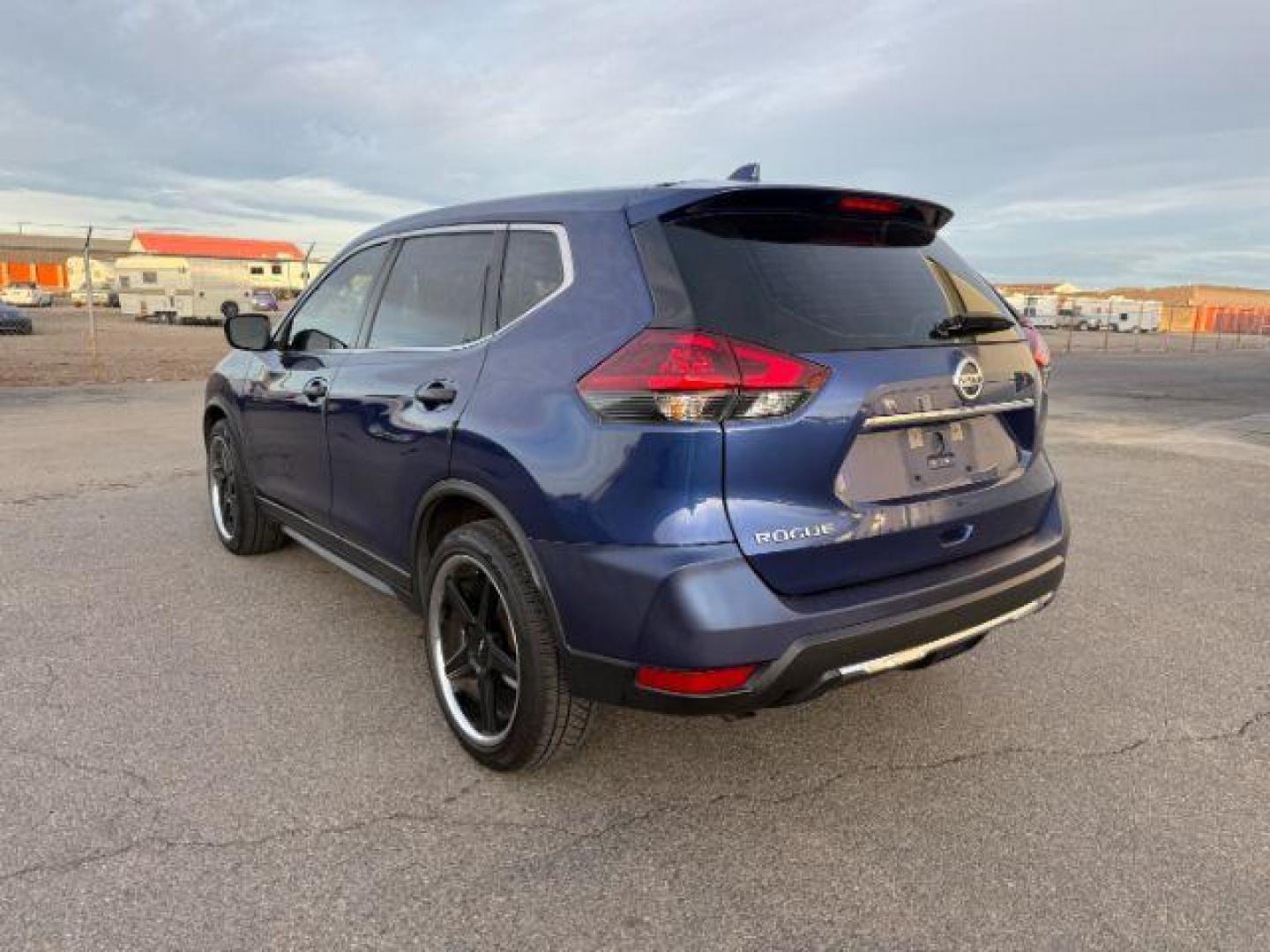 2019 BLUE /Charcoal Nissan Rogue (KNMAT2MTXKP) with an 25L I-4 DOHC engine, Automatic transmission, located at 1175 N Woodruff Ave, Idaho Falls, ID, 83401, 43.506901, -111.999657 - At Timberline Auto, finding a great deal on your next vehicle is always easy! Our experienced sales staff's goal is to help find you the right vehicle at the right price! Our knowledgeable finance department has options for almost any credit score. We offer extended service contract options to prote - Photo#24
