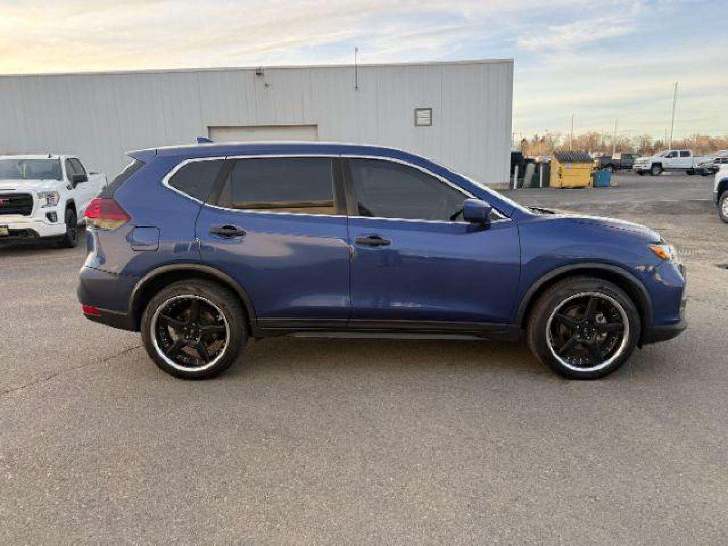 2019 BLUE /Charcoal Nissan Rogue (KNMAT2MTXKP) with an 25L I-4 DOHC engine, Automatic transmission, located at 1175 N Woodruff Ave, Idaho Falls, ID, 83401, 43.506901, -111.999657 - At Timberline Auto, finding a great deal on your next vehicle is always easy! Our experienced sales staff's goal is to help find you the right vehicle at the right price! Our knowledgeable finance department has options for almost any credit score. We offer extended service contract options to prote - Photo#28