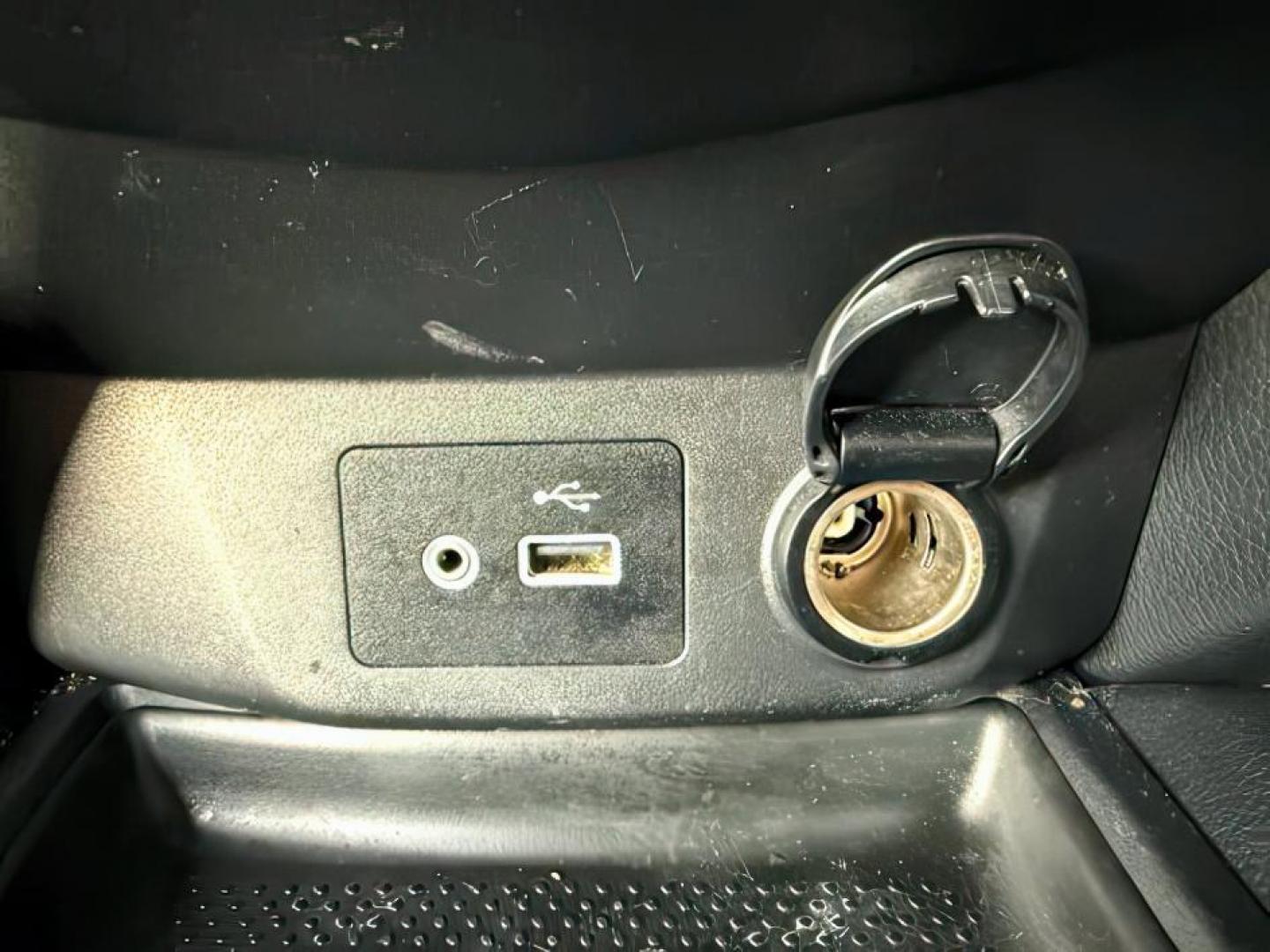 2019 BLUE /Charcoal Nissan Rogue (KNMAT2MTXKP) with an 25L I-4 DOHC engine, Automatic transmission, located at 1175 N Woodruff Ave, Idaho Falls, ID, 83401, 43.506901, -111.999657 - At Timberline Auto, finding a great deal on your next vehicle is always easy! Our experienced sales staff's goal is to help find you the right vehicle at the right price! Our knowledgeable finance department has options for almost any credit score. We offer extended service contract options to prote - Photo#16