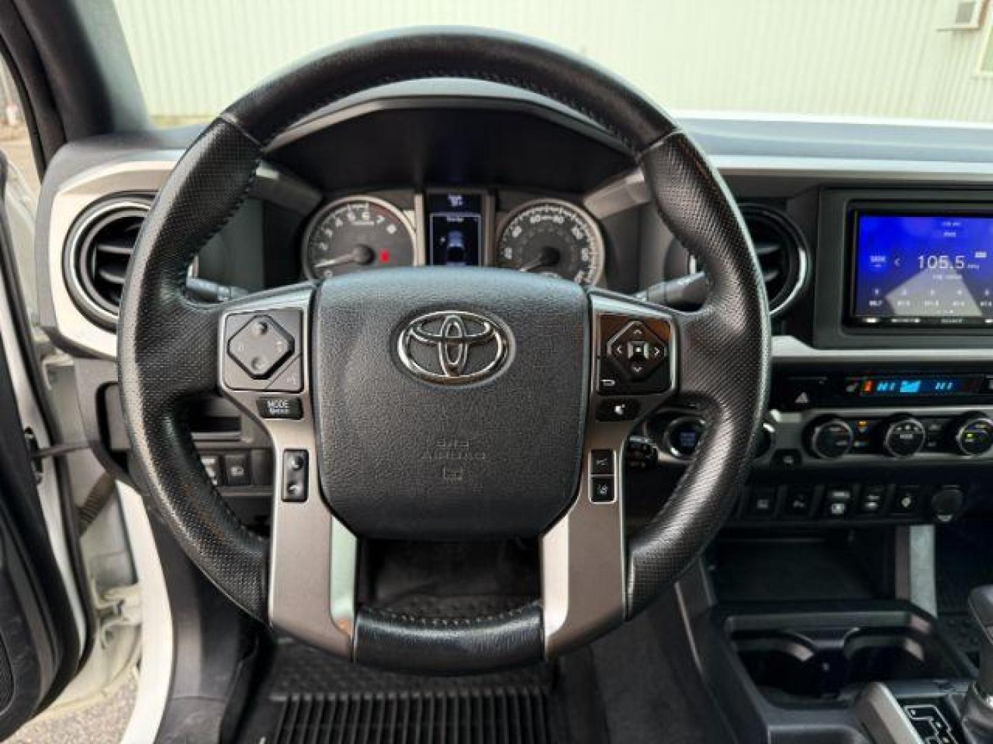 2019 WHITE /CLOTH Toyota Tacoma (3TMGZ5AN7KM) with an 35L V-6 portdirect injection engine, Automatic transmission, located at 1175 N Woodruff Ave, Idaho Falls, ID, 83401, 43.506901, -111.999657 - At Timberline Auto, finding a great deal on your next vehicle is always easy! Our experienced sales staff's goal is to help find you the right vehicle at the right price! Our knowledgeable finance department has options for almost any credit score. We offer extended service contract options to prote - Photo#14