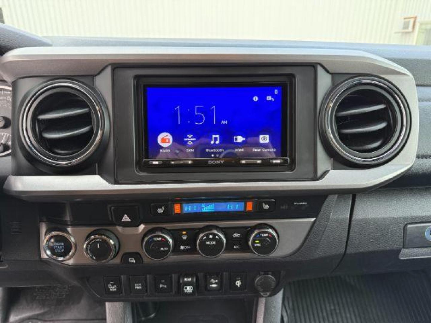 2019 WHITE /CLOTH Toyota Tacoma (3TMGZ5AN7KM) with an 35L V-6 portdirect injection engine, Automatic transmission, located at 1175 N Woodruff Ave, Idaho Falls, ID, 83401, 43.506901, -111.999657 - At Timberline Auto, finding a great deal on your next vehicle is always easy! Our experienced sales staff's goal is to help find you the right vehicle at the right price! Our knowledgeable finance department has options for almost any credit score. We offer extended service contract options to prote - Photo#15