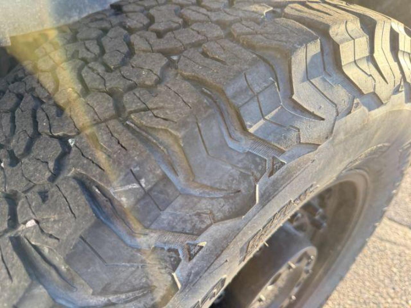 2022 WHITE /Black Ram 2500 (3C6UR5CL6NG) with an Cummins 67L I-6 diesel direct injection engine, Automatic transmission, located at 1175 N Woodruff Ave, Idaho Falls, ID, 83401, 43.506901, -111.999657 - At Timberline Auto, finding a great deal on your next vehicle is always easy! Our experienced sales staff's goal is to help find you the right vehicle at the right price! Our knowledgeable finance department has options for almost any credit score. We offer extended service contract options to prote - Photo#35