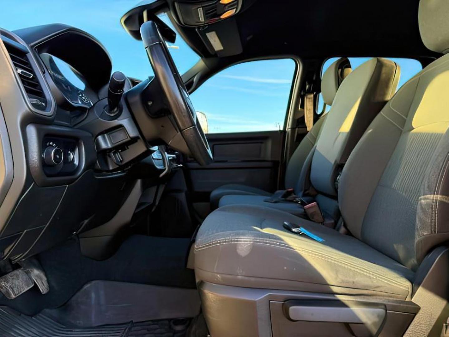 2022 WHITE /Black Ram 2500 (3C6UR5CL6NG) with an Cummins 67L I-6 diesel direct injection engine, Automatic transmission, located at 1175 N Woodruff Ave, Idaho Falls, ID, 83401, 43.506901, -111.999657 - At Timberline Auto, finding a great deal on your next vehicle is always easy! Our experienced sales staff's goal is to help find you the right vehicle at the right price! Our knowledgeable finance department has options for almost any credit score. We offer extended service contract options to prote - Photo#13