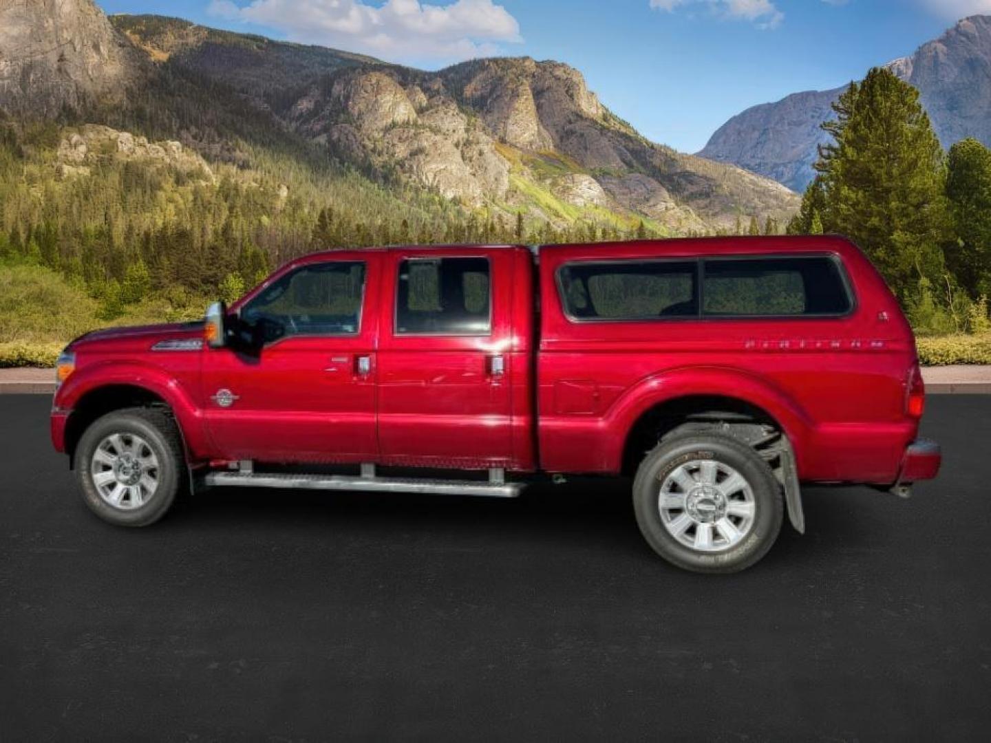 2014 Ford F-350 Super Duty Lariat's photo