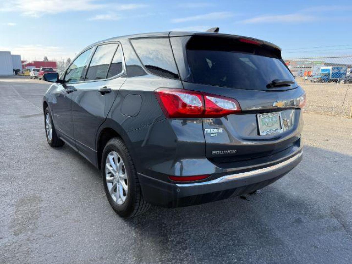 2020 GRAY /Jet Black Chevrolet Equinox (2GNAXTEV5L6) with an 15L I-4 gasoline direct injection engine, Automatic transmission, located at 1175 N Woodruff Ave, Idaho Falls, ID, 83401, 43.506901, -111.999657 - At Timberline Auto, finding a great deal on your next vehicle is always easy! Our experienced sales staff's goal is to help find you the right vehicle at the right price! Our knowledgeable finance department has options for almost any credit score. We offer extended service contract options to prote - Photo#27