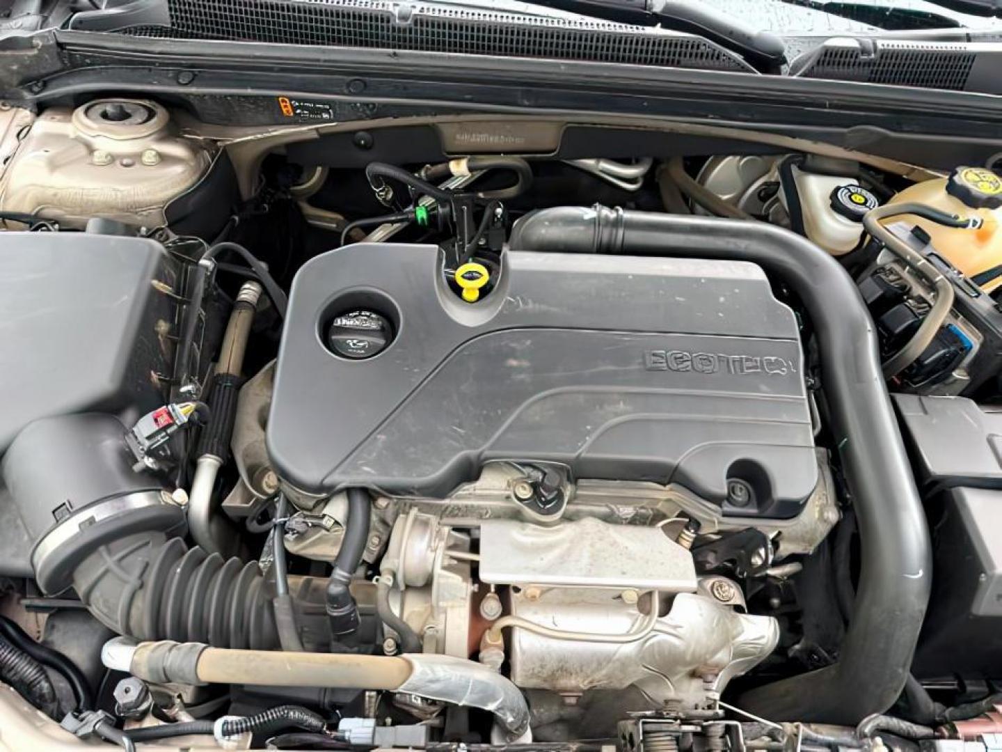 2022 GOLD /Jet Black Chevrolet Malibu (1G1ZG5ST6NF) with an EcoTec3 15L I-4 gasoline direct injection engine, Automatic transmission, located at 1175 N Woodruff Ave, Idaho Falls, ID, 83401, 43.506901, -111.999657 - At Timberline Auto, finding a great deal on your next vehicle is always easy! Our experienced sales staff's goal is to help find you the right vehicle at the right price! Our knowledgeable finance department has options for almost any credit score. We offer extended service contract options to prote - Photo#20